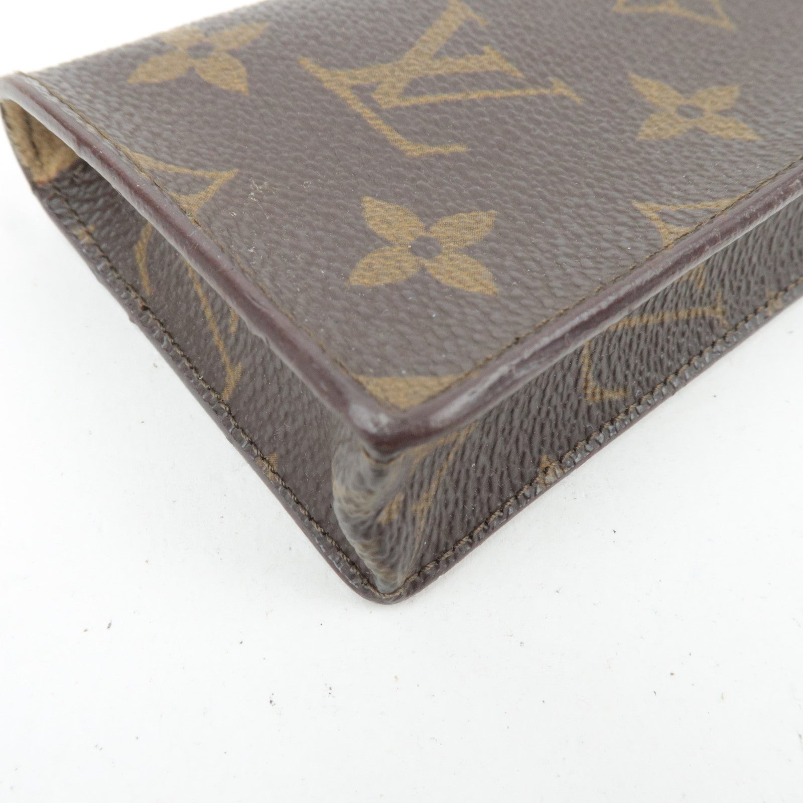 Louis Vuitton Monogram Etui Lunette Simple Glasses Case M62962