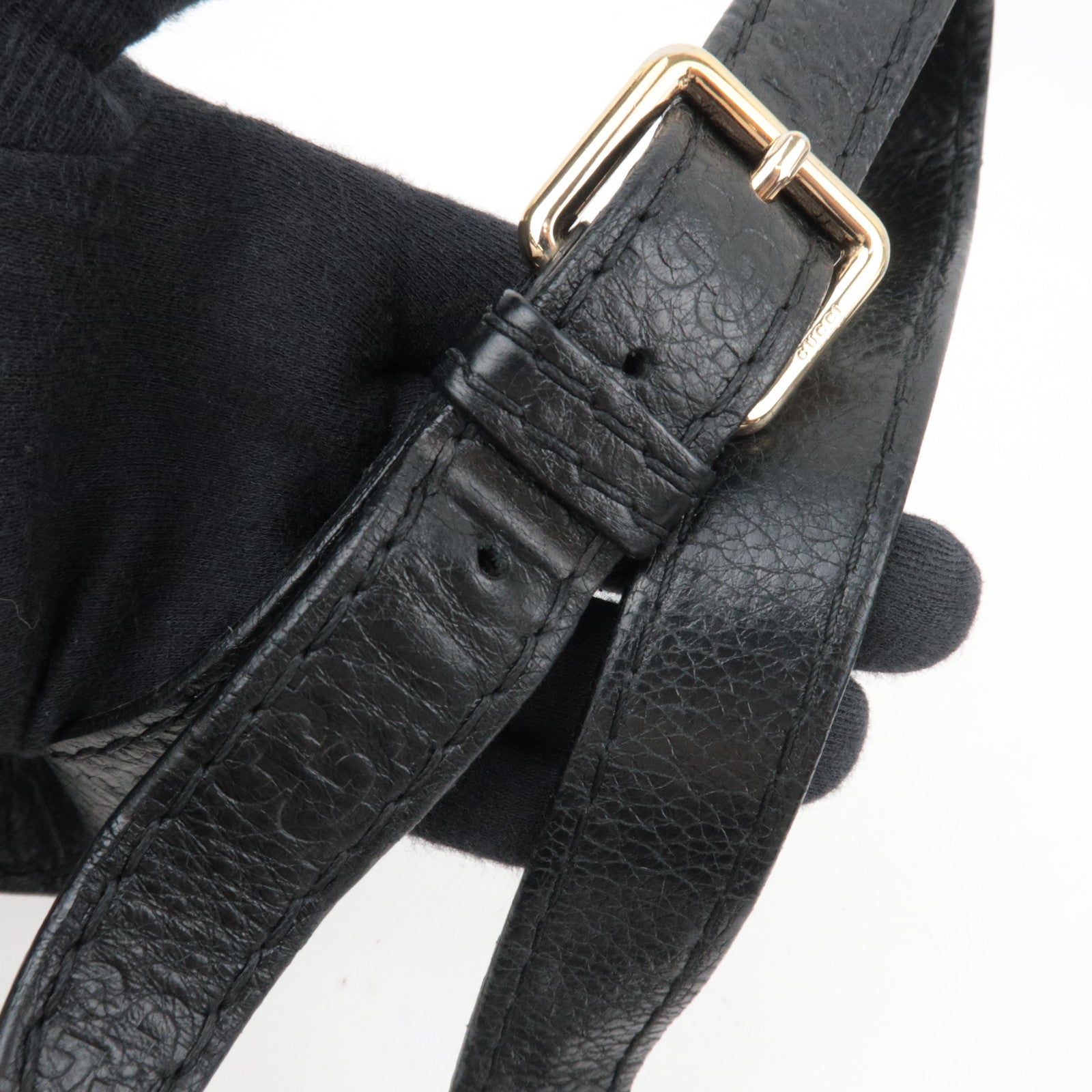 GUCCI Guccissima Leather Shoulder Bag Black 203503