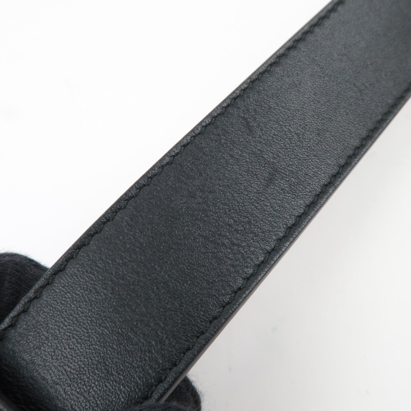 GUCCI GG Marmont Leather Belt 80/32 Black Gold HDW 414516