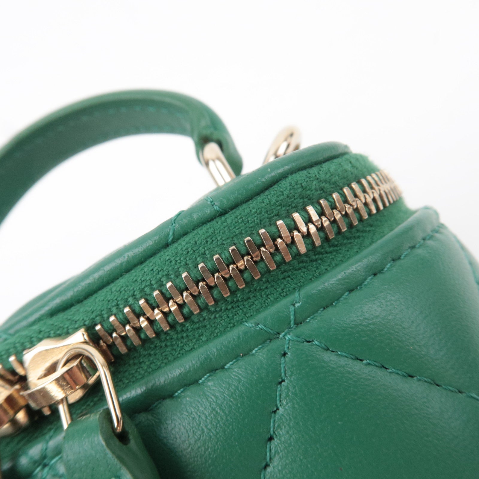 CHANEL Matelasse Lambskin Small Vanity Chain Shoulder Bag Green Gold HDW AP2198