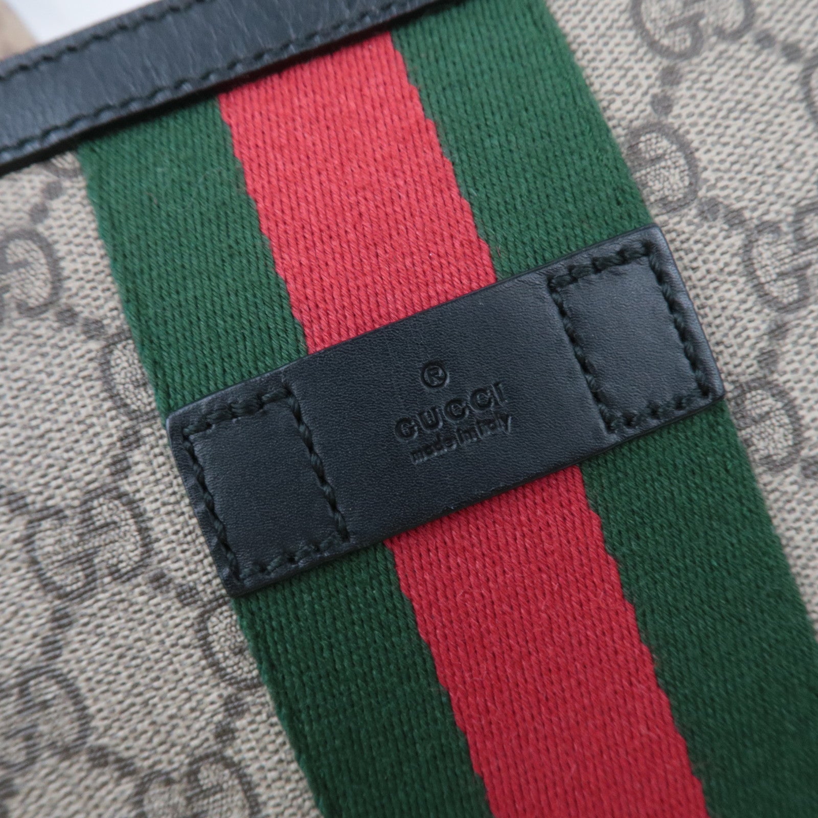 GUCCI Sherry GG Supreme Shoulder Bag Beige Black 471454