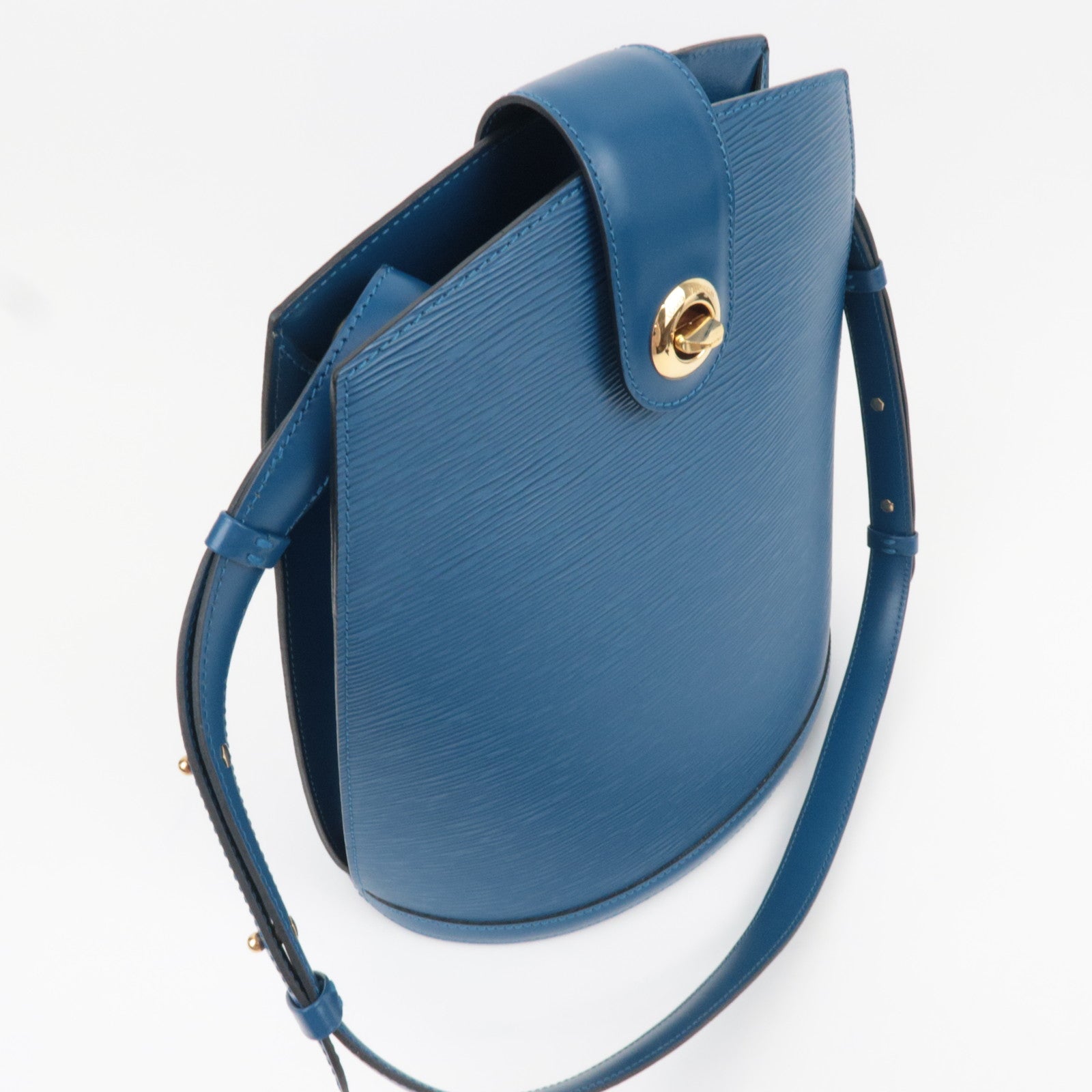 Louis Vuitton Epi Cluny Shoulder Bag Toledo Blue M52255