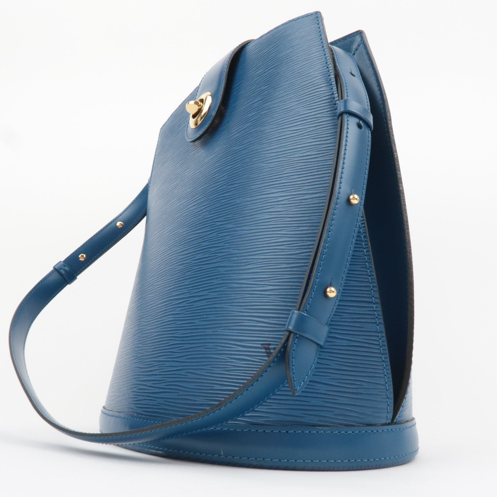 Louis Vuitton Epi Cluny Shoulder Bag Toledo Blue M52255