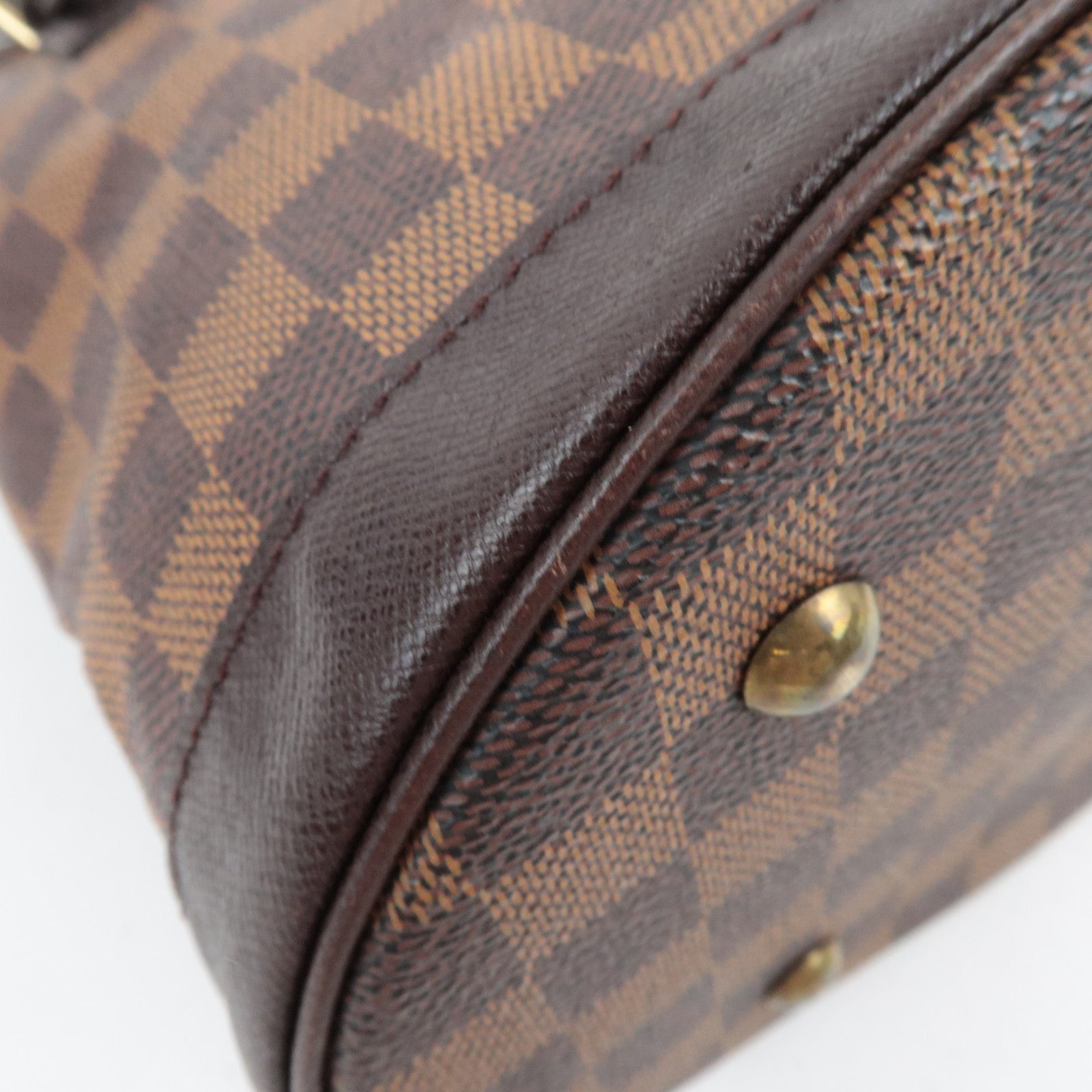 Louis Vuitton Damier Marais Shoulder Bag N42240