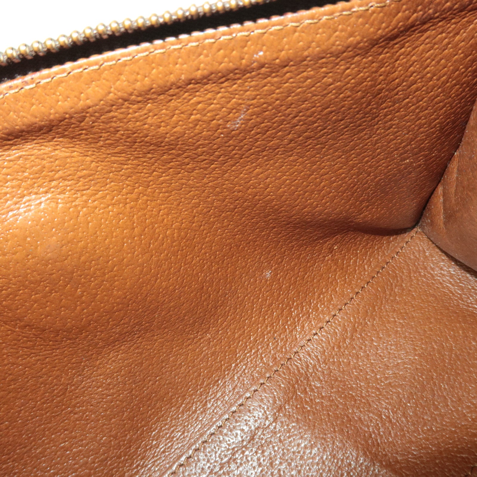 Louis Vuitton Monogram Sac Triangle Handbag M51360