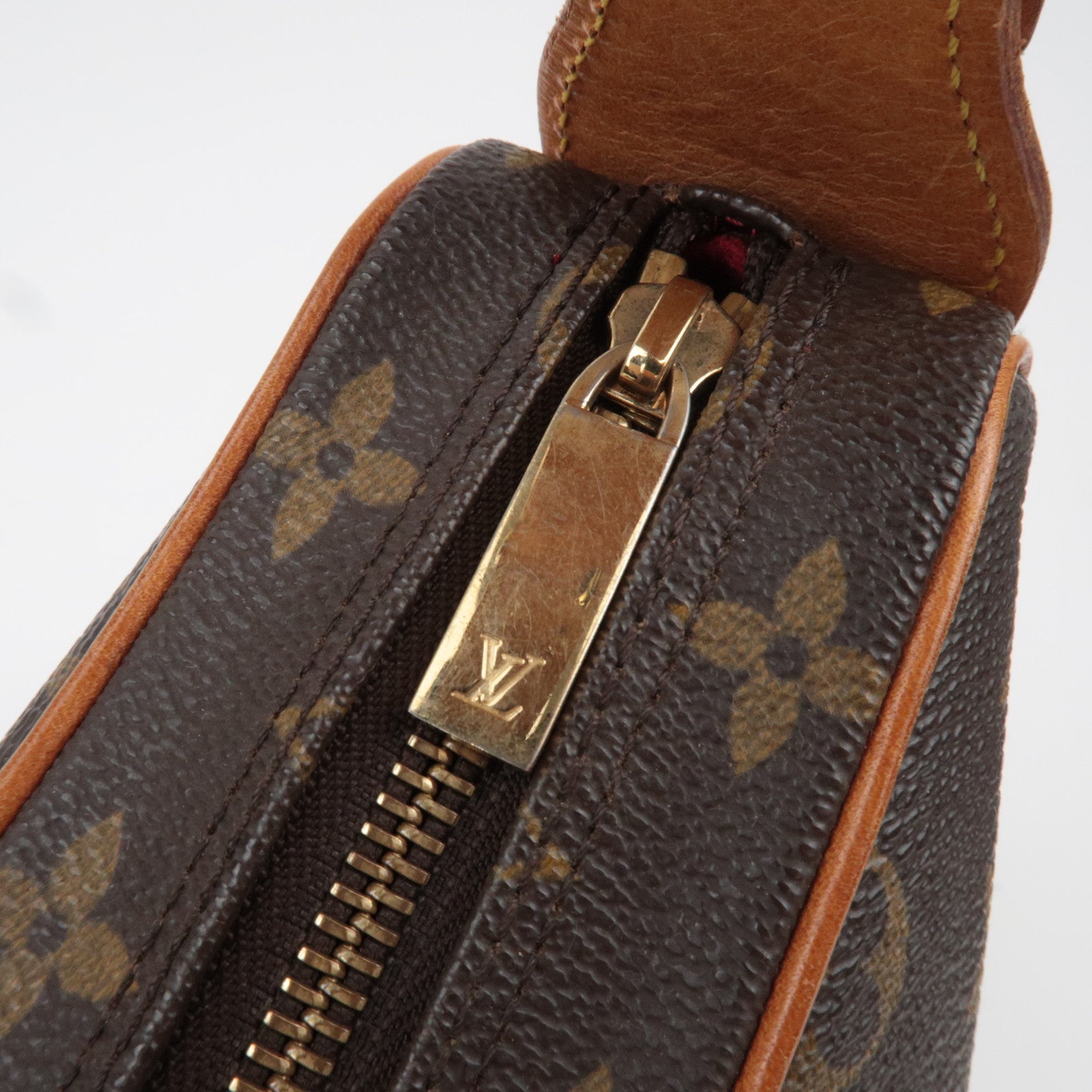 Louis Vuitton Monogram Croissant MM M51512