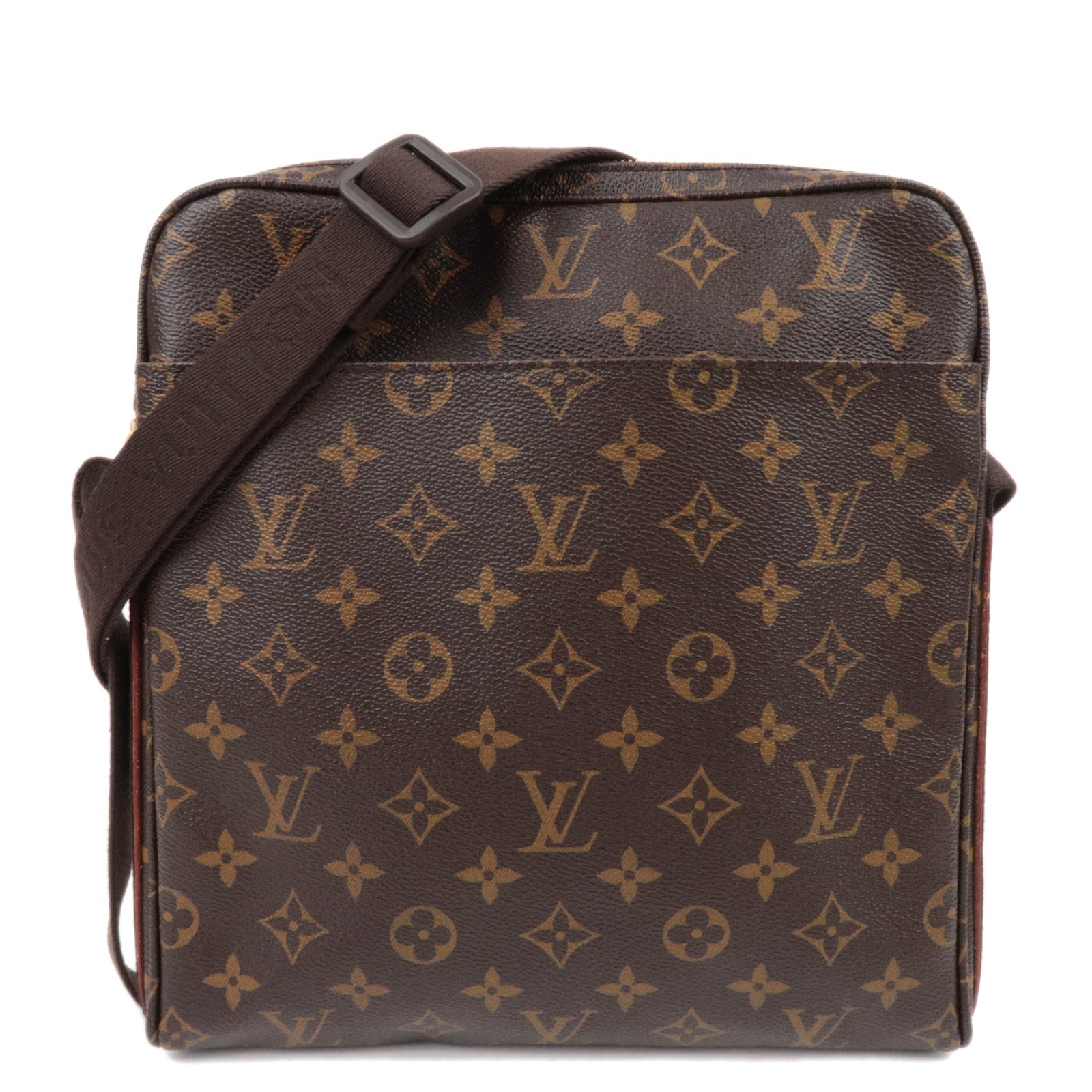 Louis Vuitton Monogram Trotteur Beaubourg Shoulder Bag M9703786886