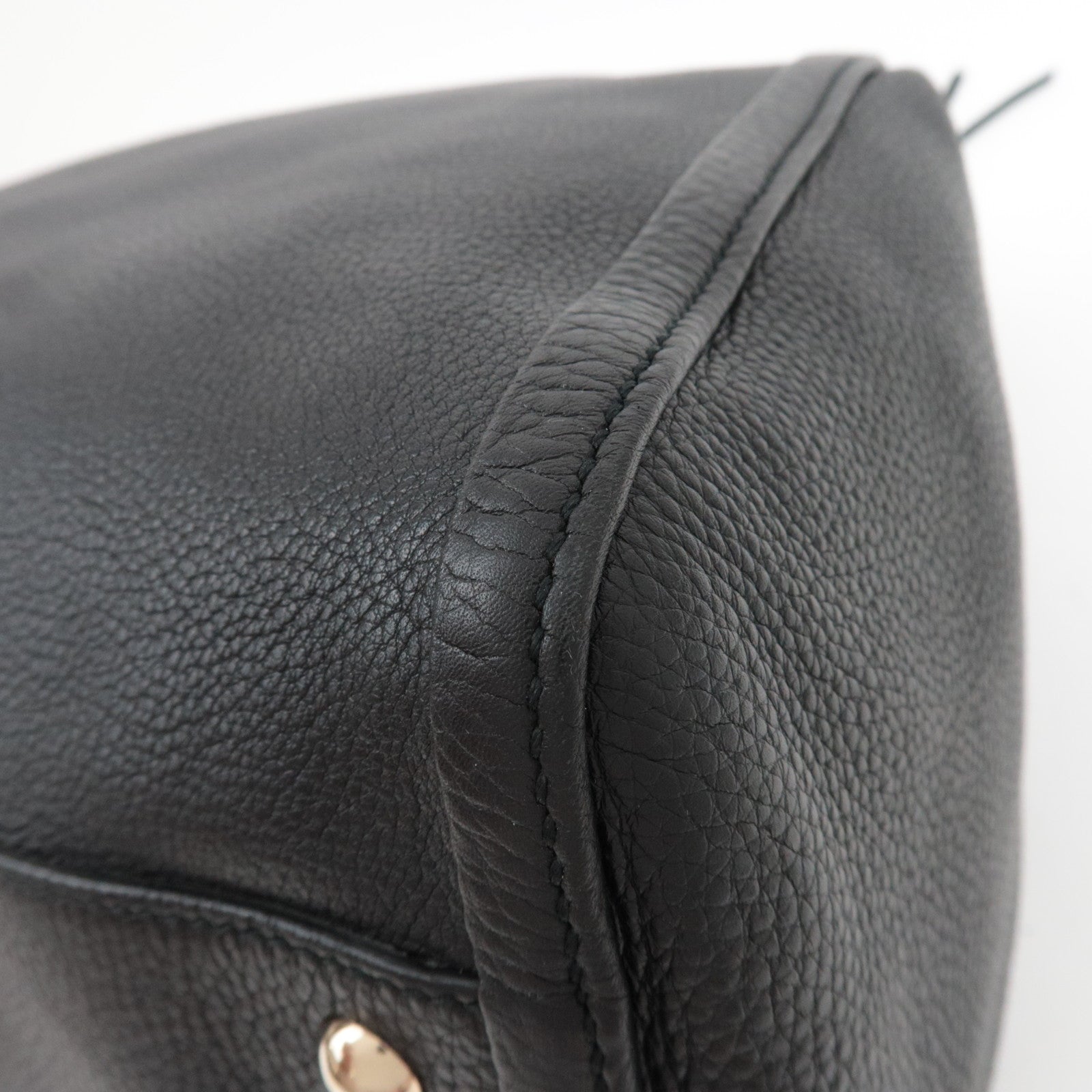 GUCCI Soho Interlocking G Leather Shoulder Bag Black 282309
