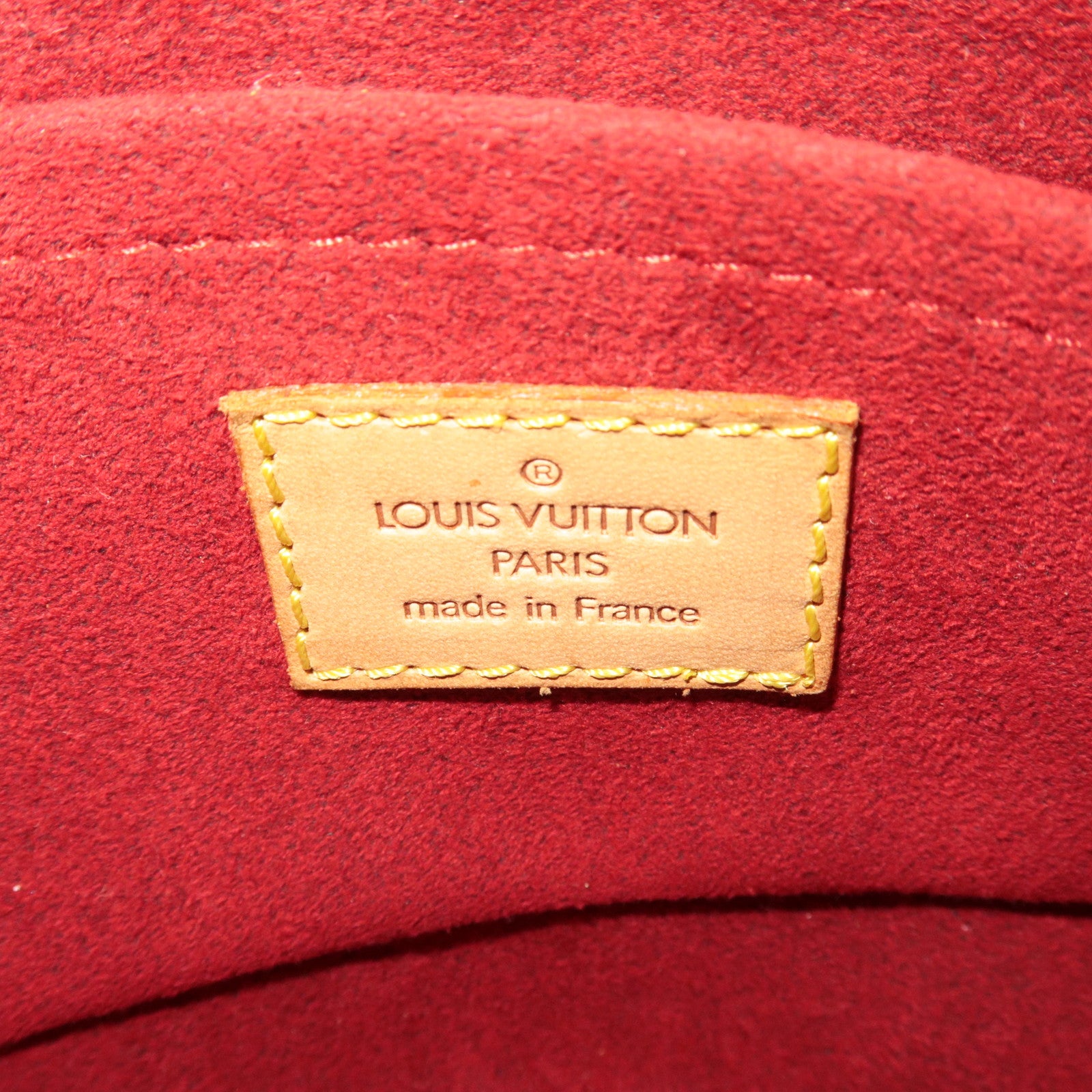 Louis Vuitton Monogram Pochette Croissant Shoulder Bag M51510