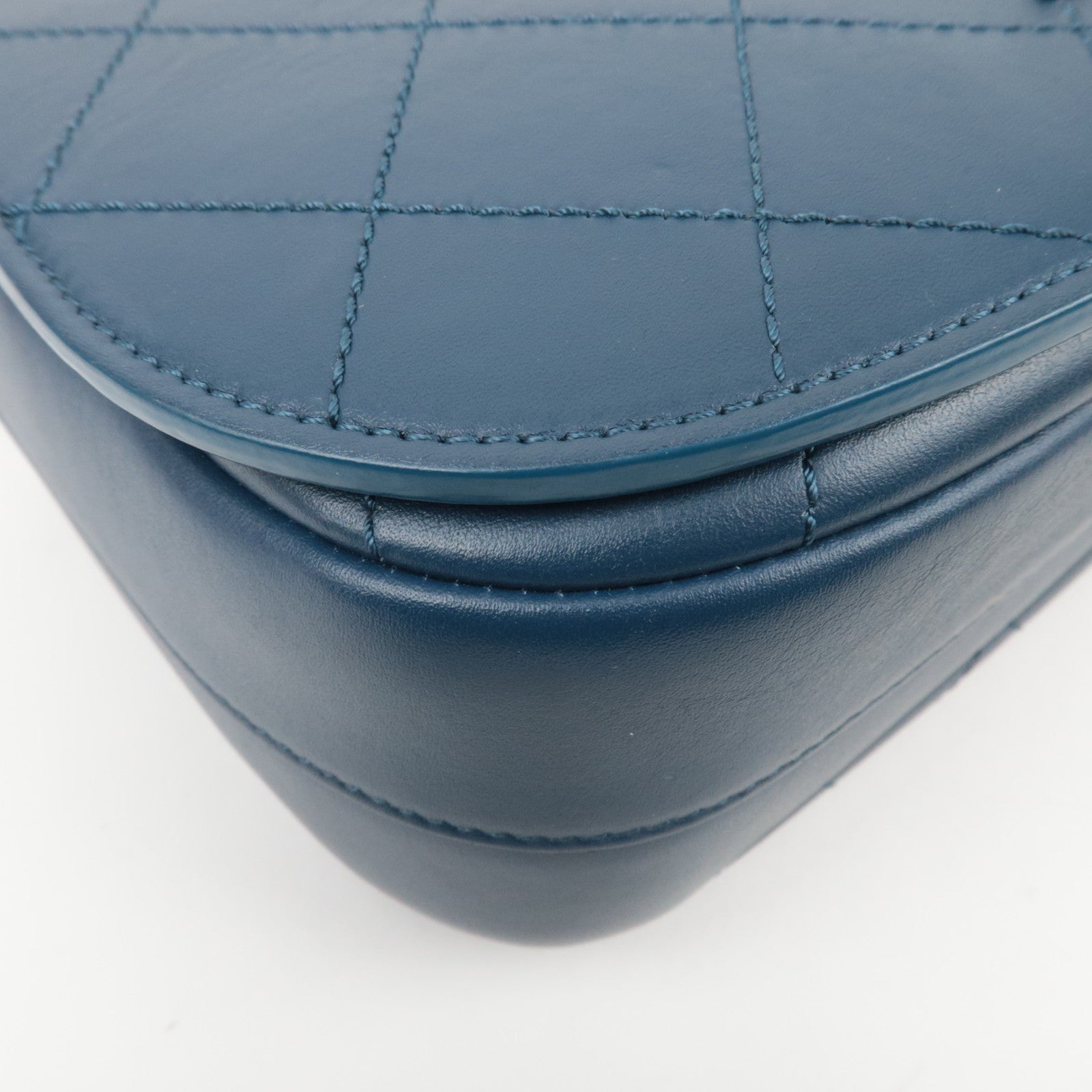 CHANEL Matelasse Calf Leather 2Way Chain Shoulder Bag Navy