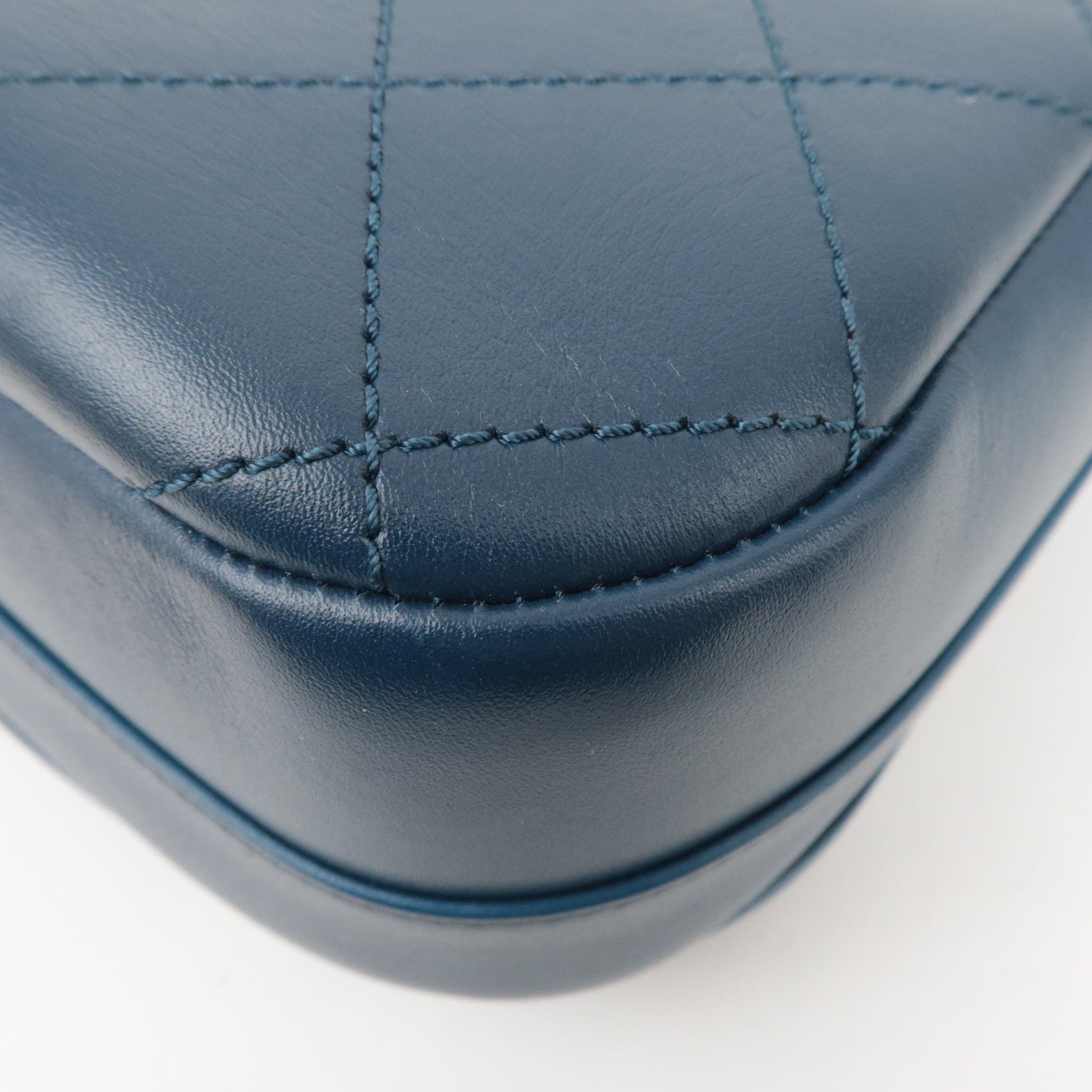 CHANEL Matelasse Calf Leather 2Way Chain Shoulder Bag Navy