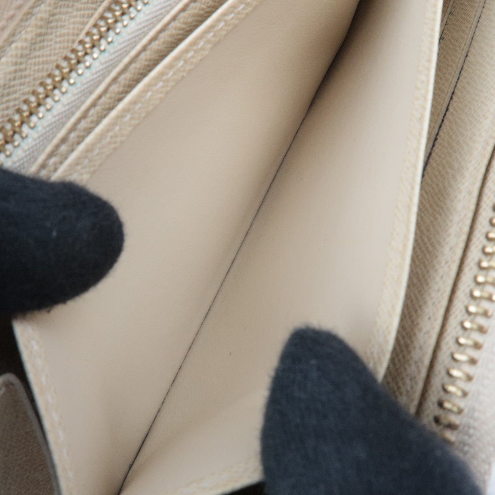 Louis Vuitton Damier Azur Zippy Long Wallet N60019