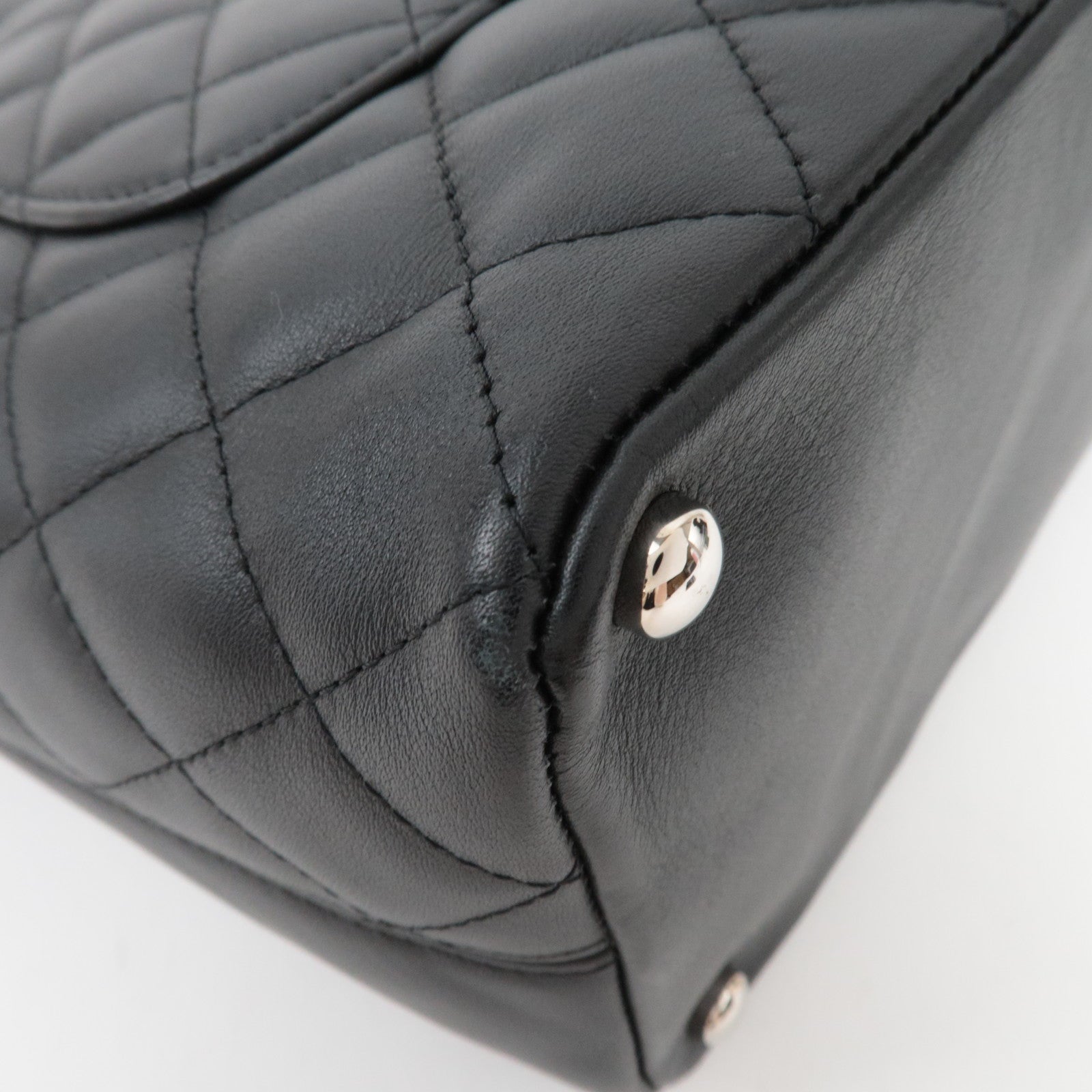 CHANEL Cambon Line Medium Tote Lambskin Patent Black A25167