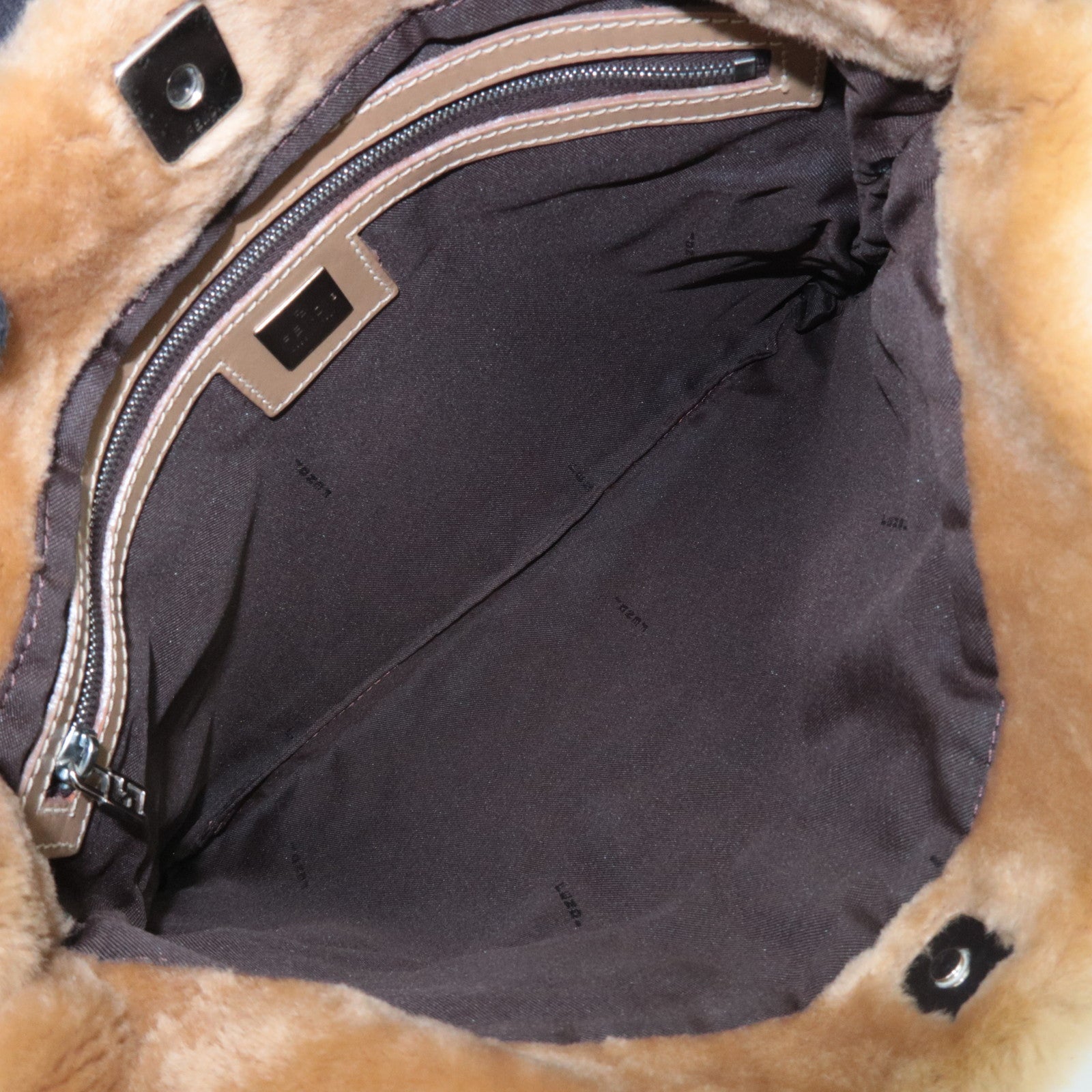 FENDI Fur Shoulder Bag Beige 15998
