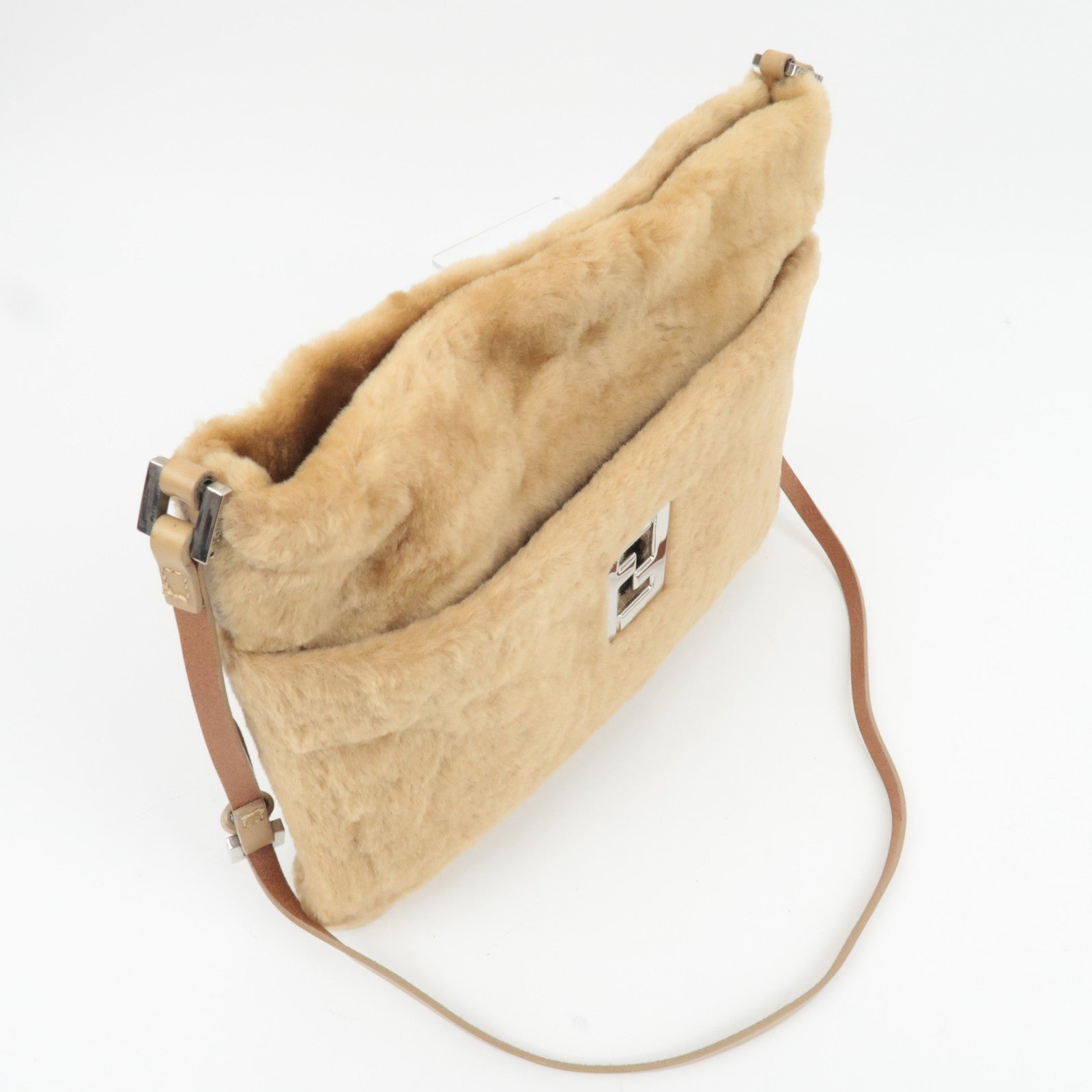 FENDI Fur Shoulder Bag Beige 15998