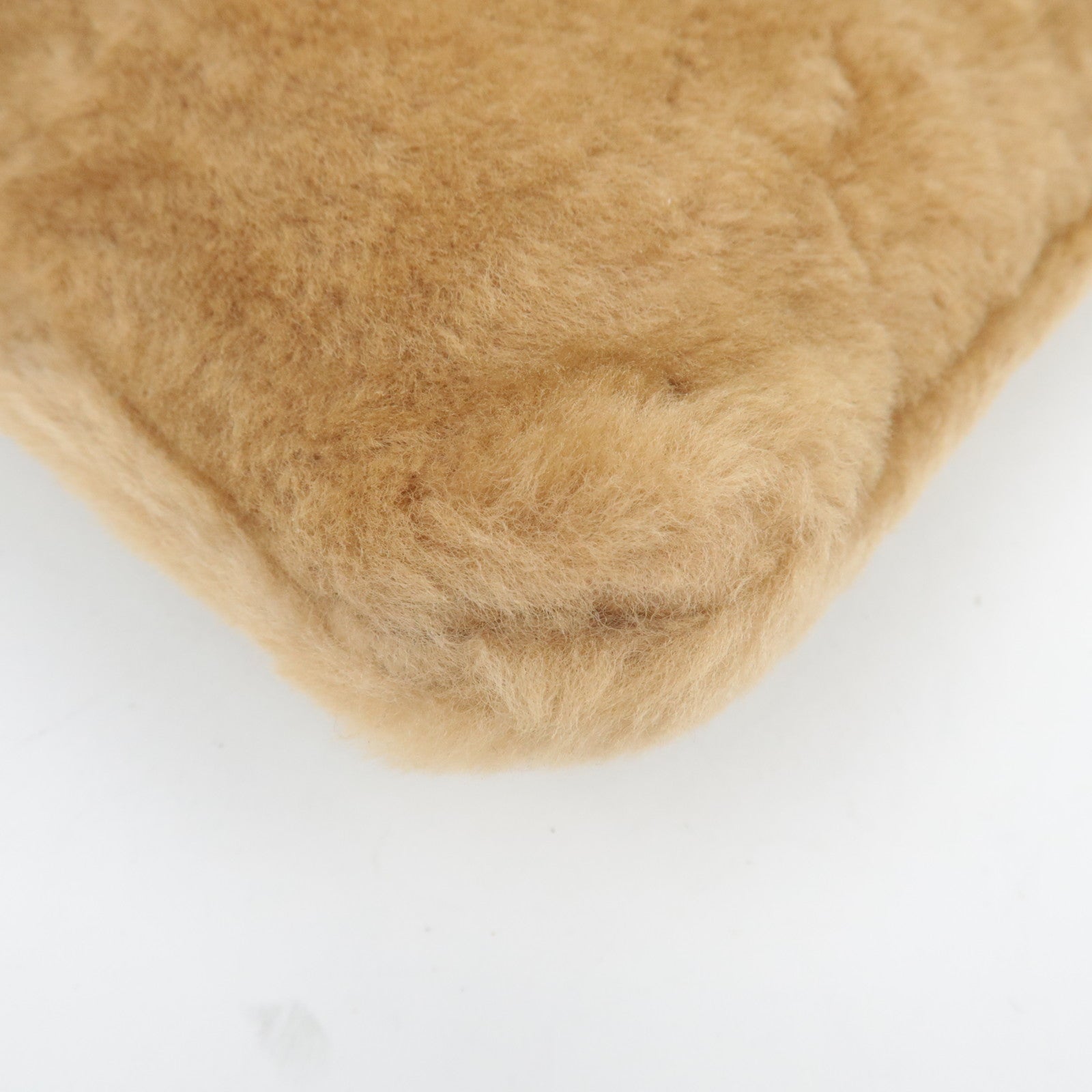 FENDI Fur Shoulder Bag Beige 15998