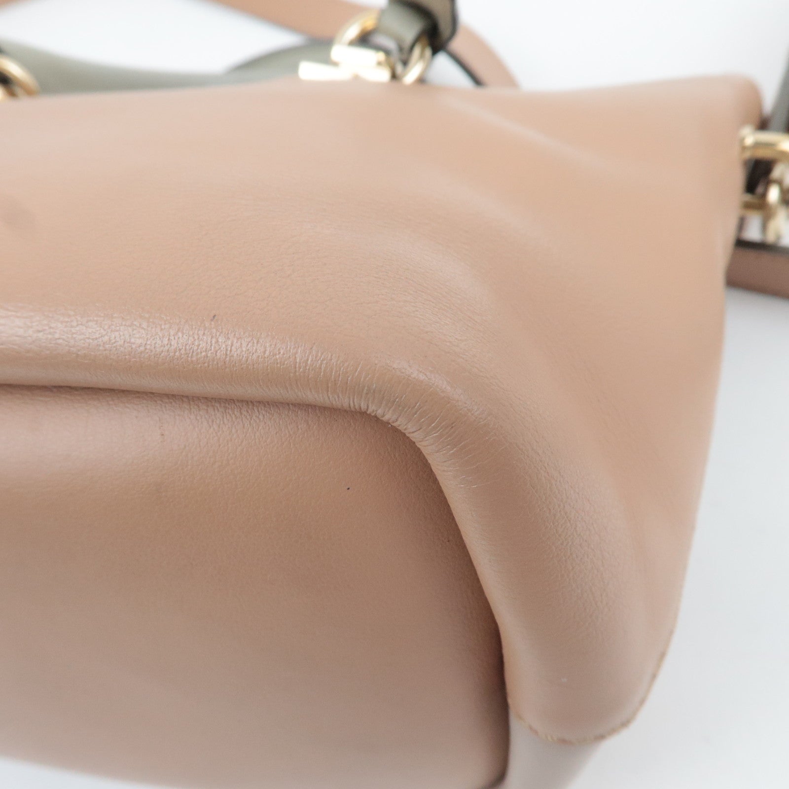 Chloe Bailey 2Way Leather Handbag Beige Greige
