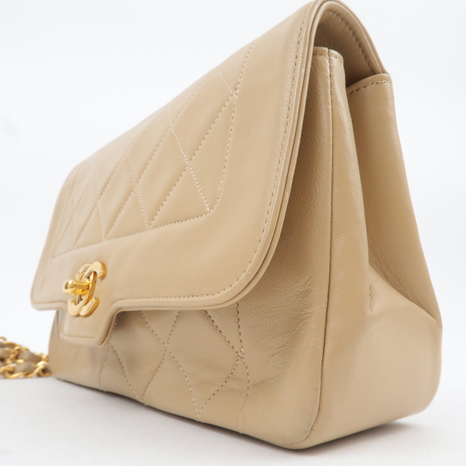 CHANEL Diana Matelasse Lambskin Chain Shoulder Bag Beige