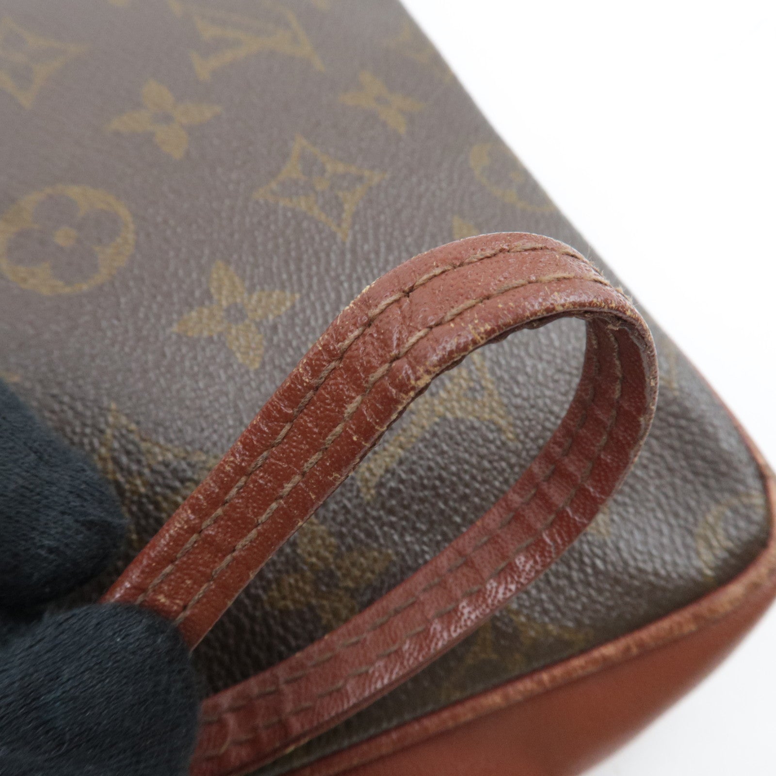 Louis Vuitton Monogram Vintage Pochette Sport Clutch Bag
