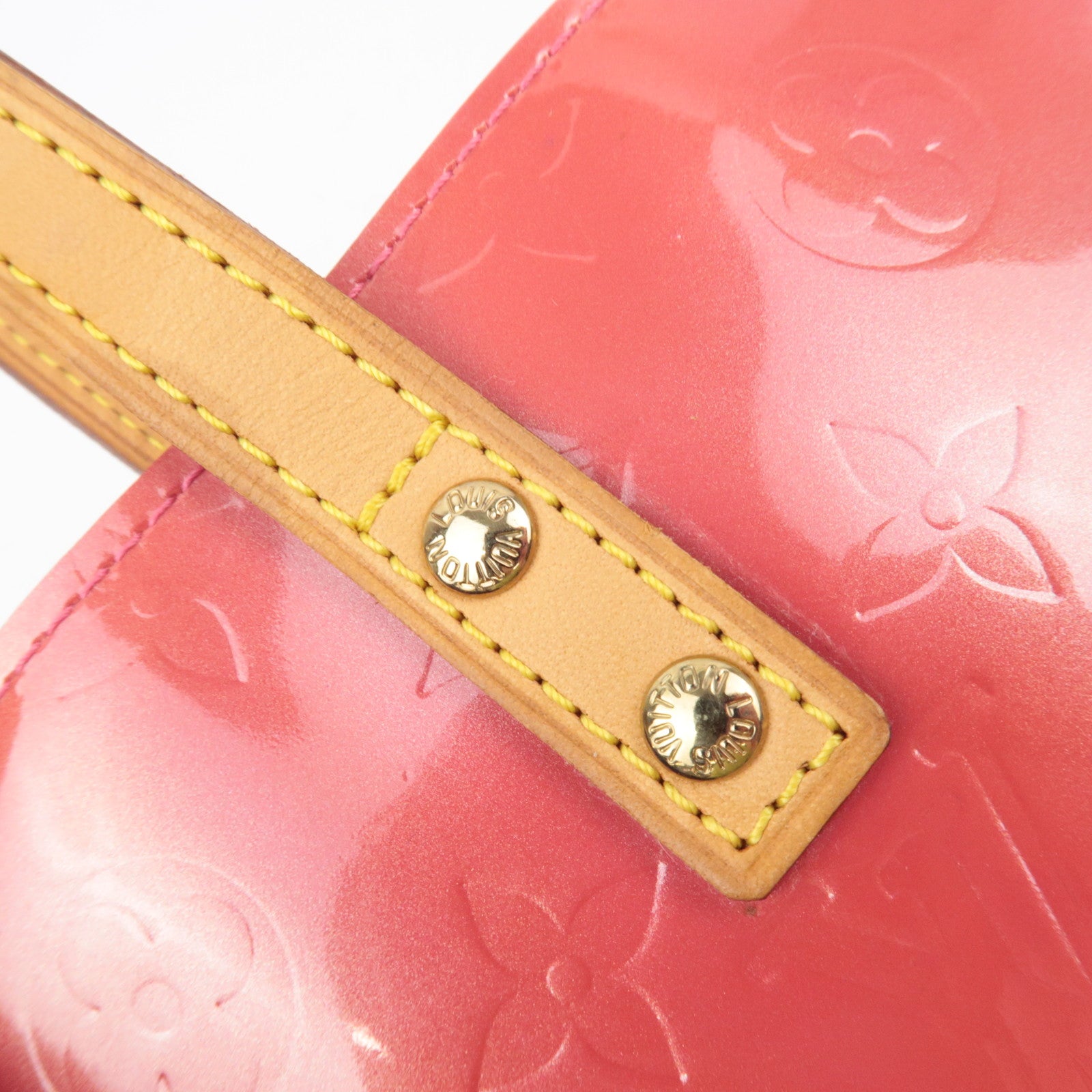 Louis Vuitton Monogram Vernis Reade PM Framboise M9132F