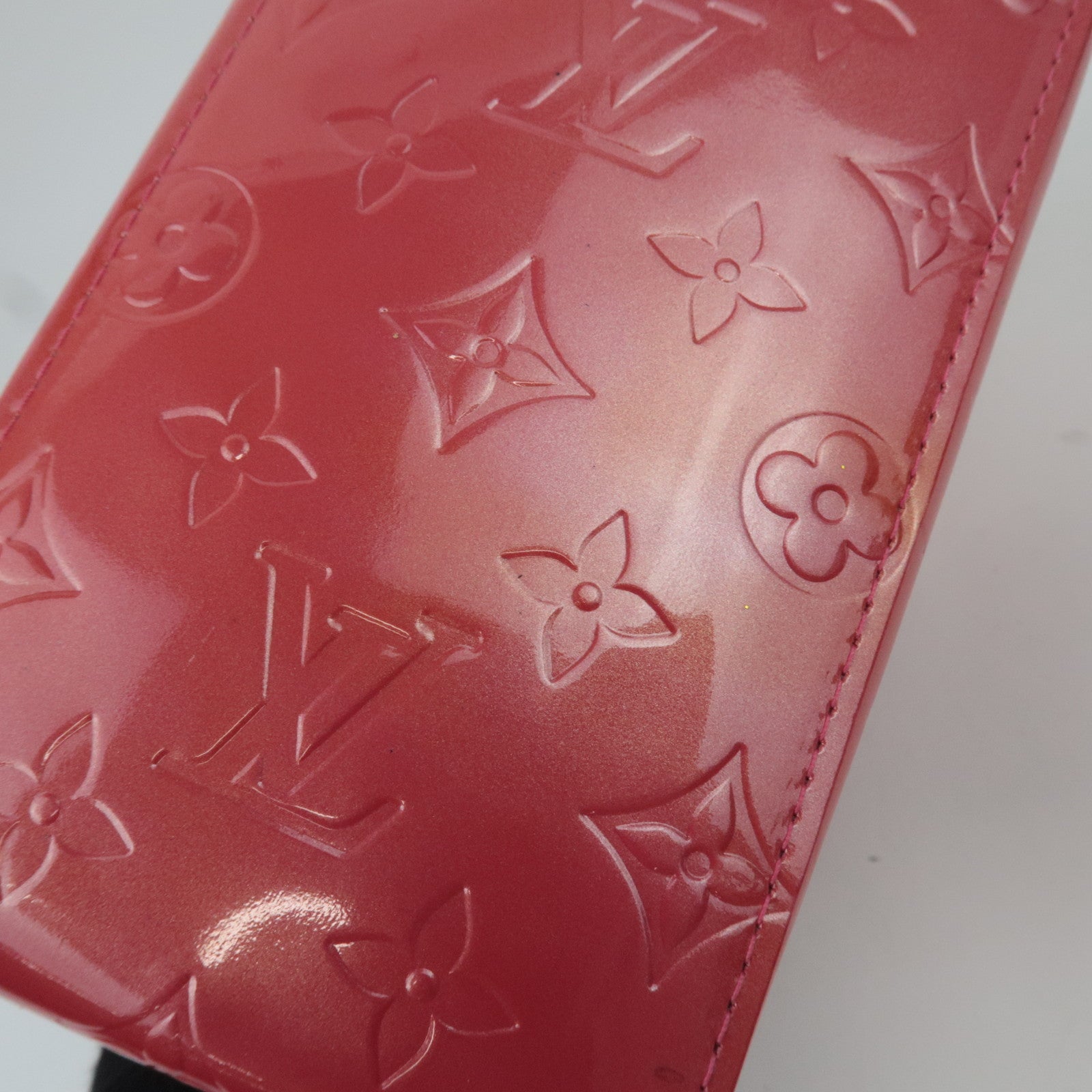 Louis Vuitton Monogram Vernis Reade PM Framboise M9132F
