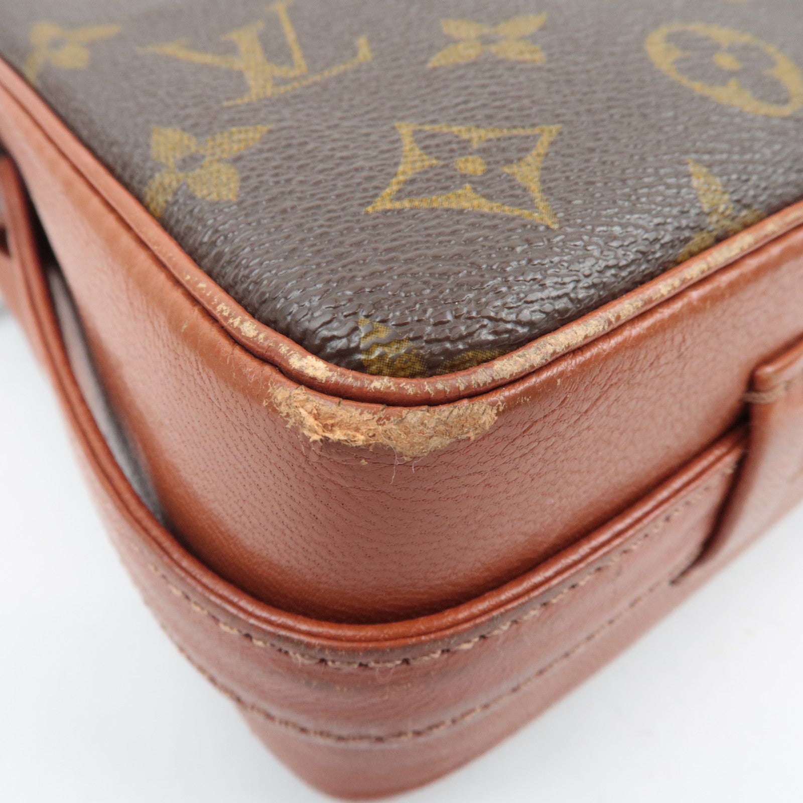 Louis Vuitton Monogram Sac Bandouliere 30 Shoulder Bag M51364