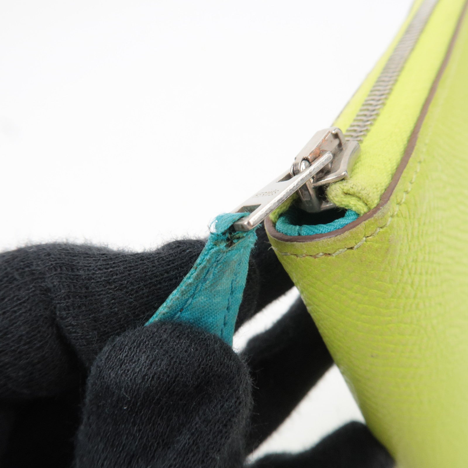 HERMES Azap Long Silk In Veau Epsom Long Wallet □O Stamp (2011) Green
