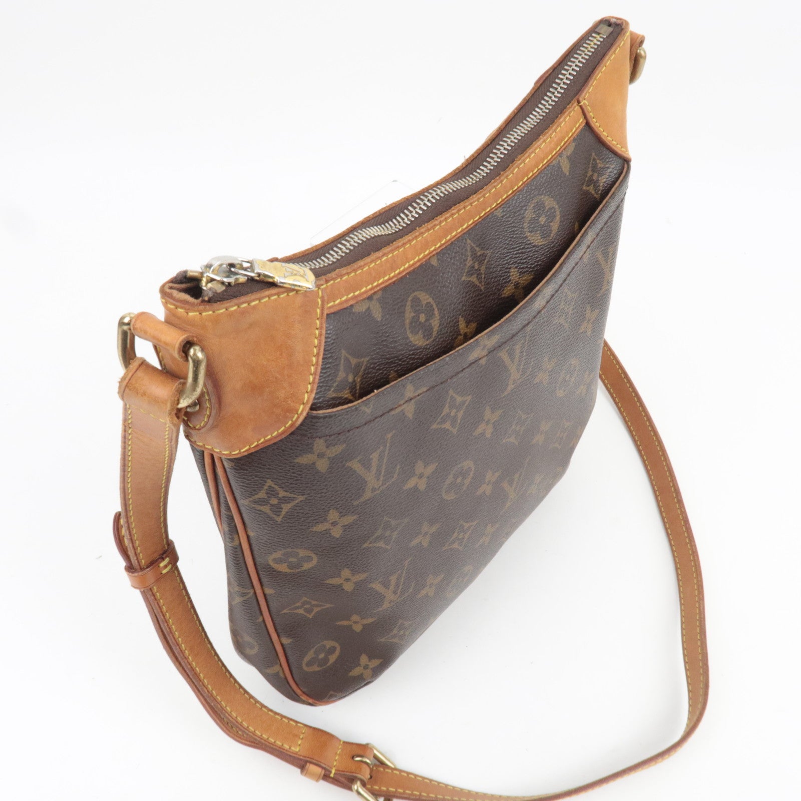 Louis Vuitton Monogram Odeon PM M56390