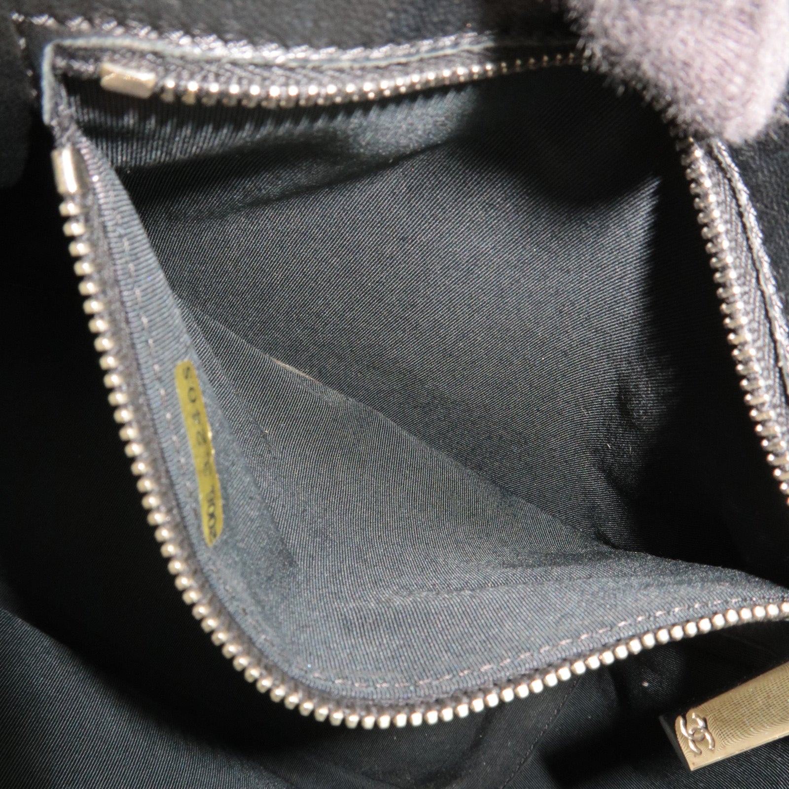 CHANEL Coco Mark Camellia No. 5 Canvas Patent Chain Tote Bag Beige Yellow Black A31573 *Box, Dust bag, G card