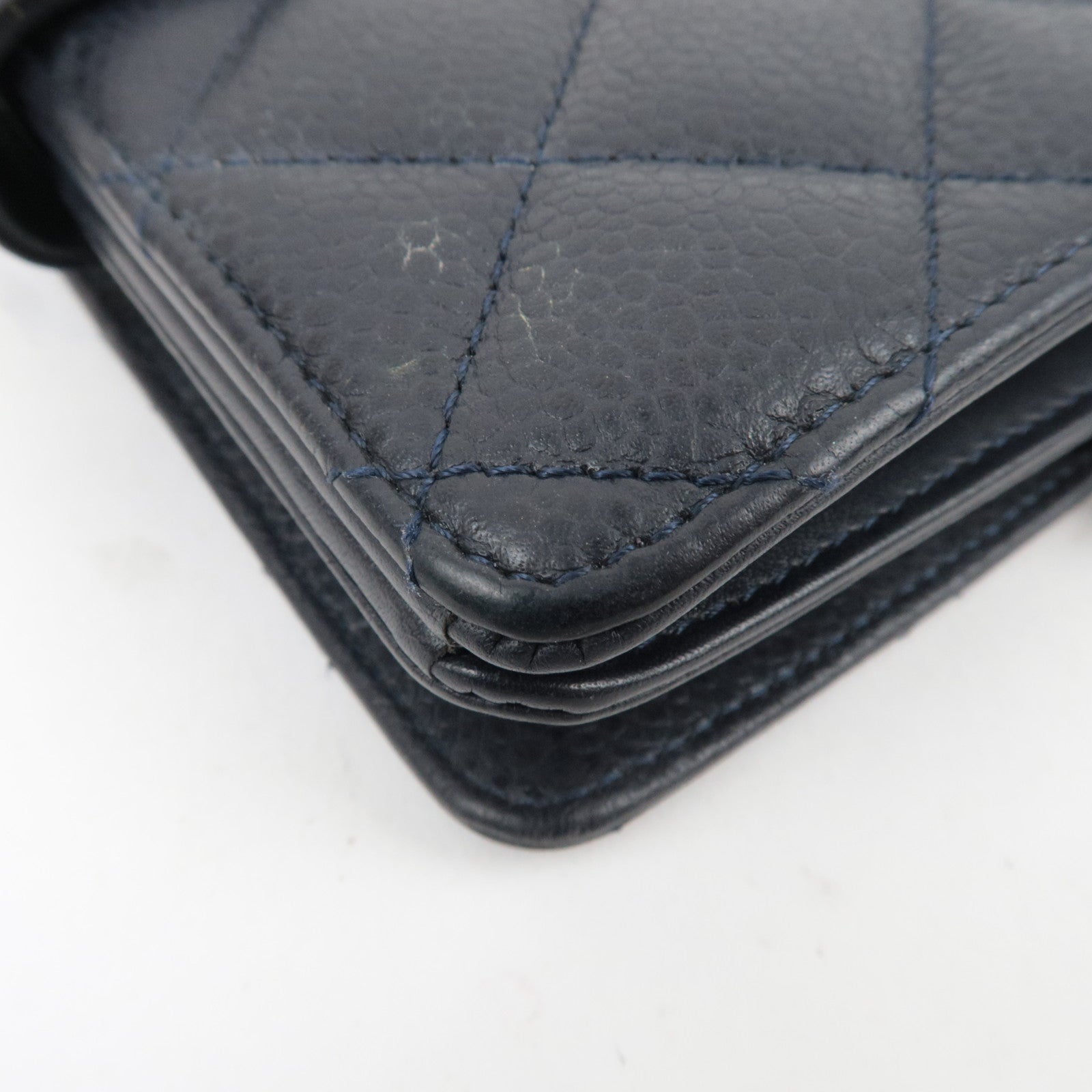 CHANEL Matelasse Bi-Fold Caviar Skin Wallet Dark Navy