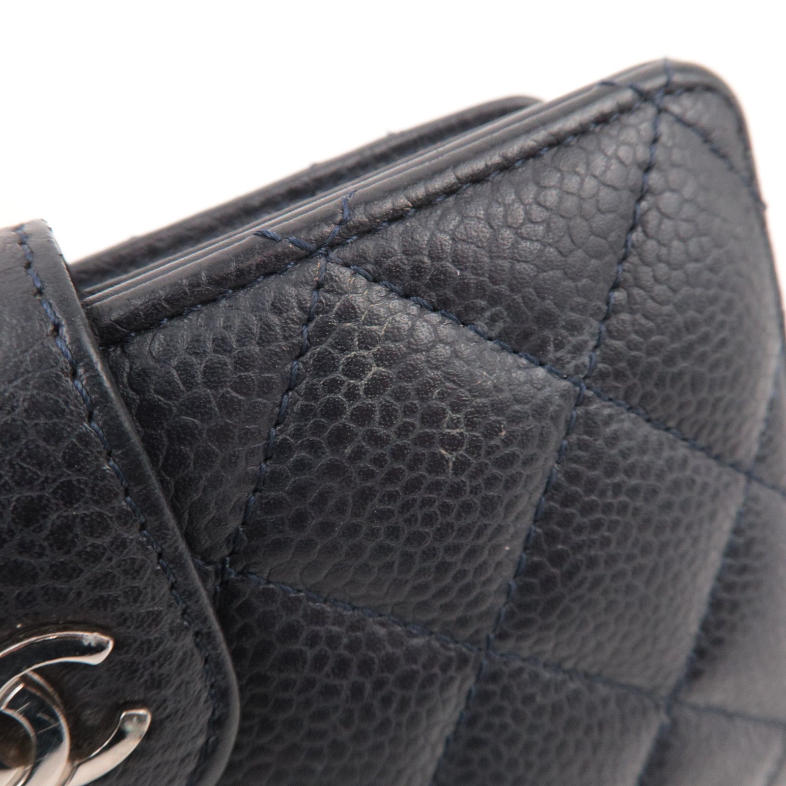 CHANEL Matelasse Bi-Fold Caviar Skin Wallet Dark Navy