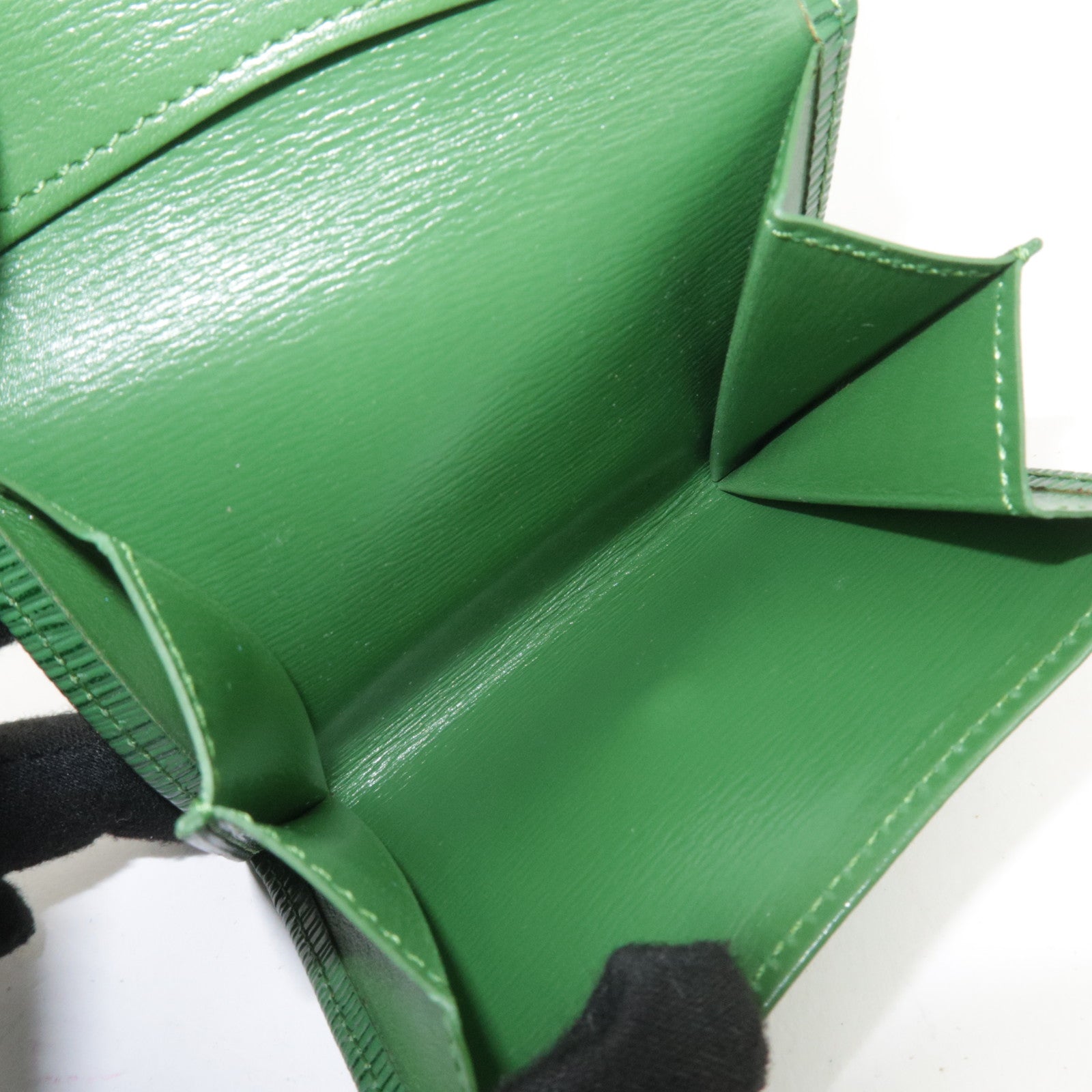 Louis Vuitton Epi Porte Monnaie Simple Card Case Borneo Green M63414