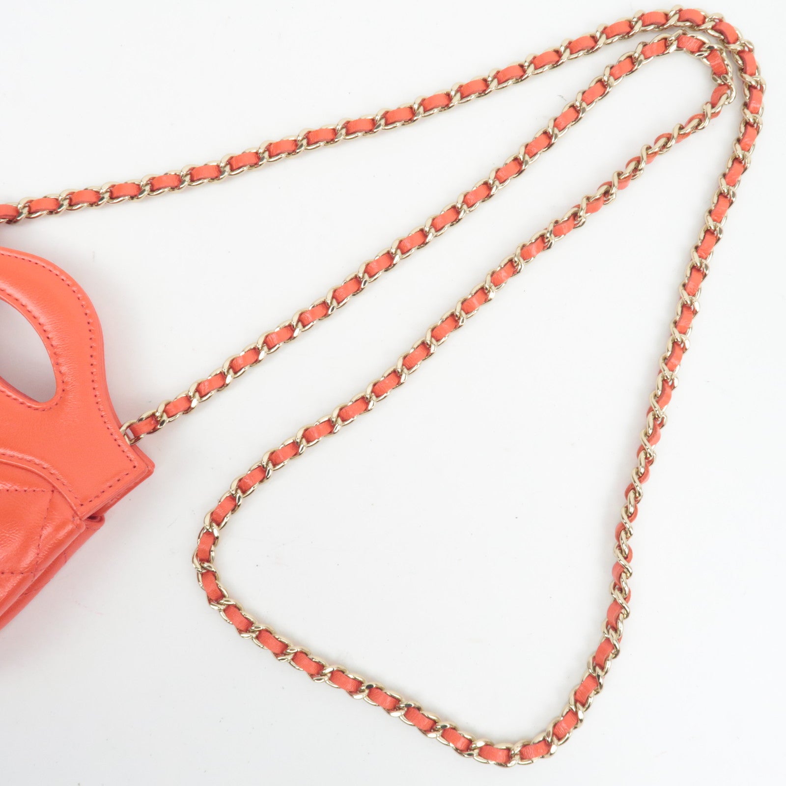 CHANEL 31 Matelasse Chain Clutch Shoulder bag Shiny Lambskin Coral AP3875