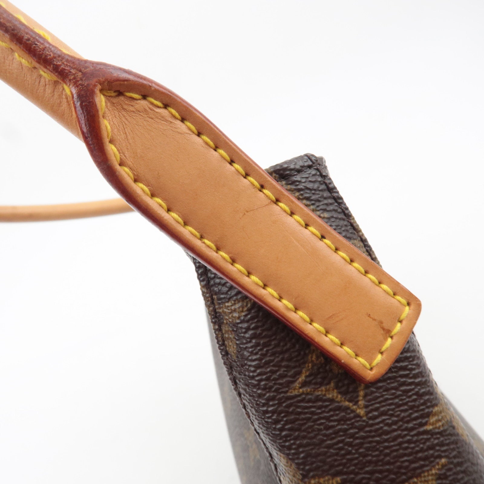 Louis Vuitton Monogram Looping MM Shoulder Bag M51146