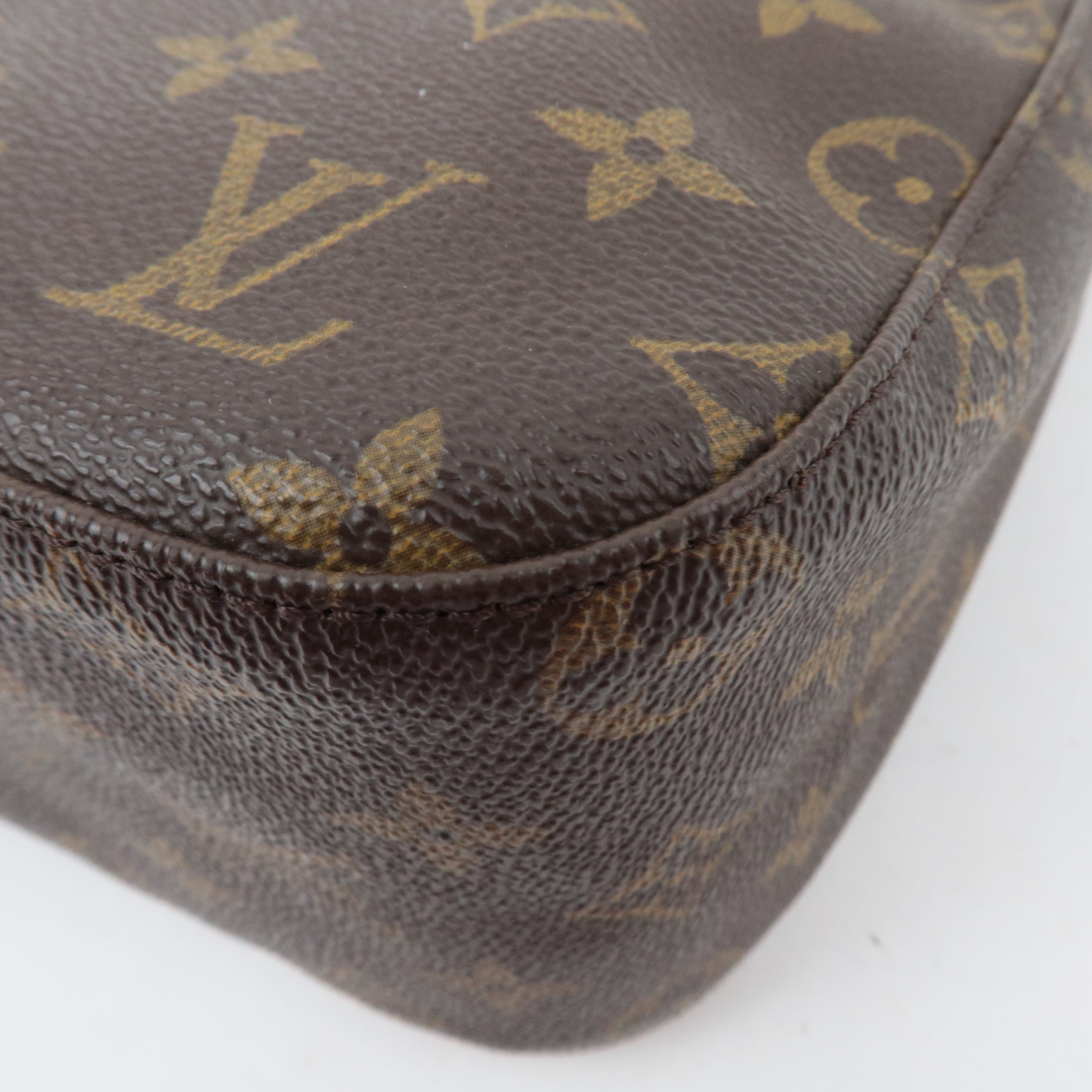 Louis Vuitton Monogram Looping MM Shoulder Bag M51146