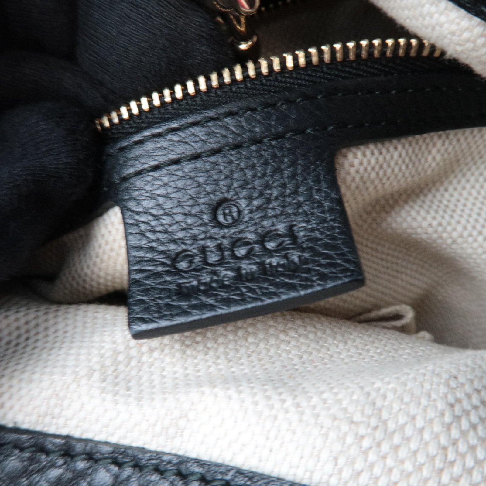 GUCCI Soho Interlocking G Leather Chain Shoulder Bag Black 308982