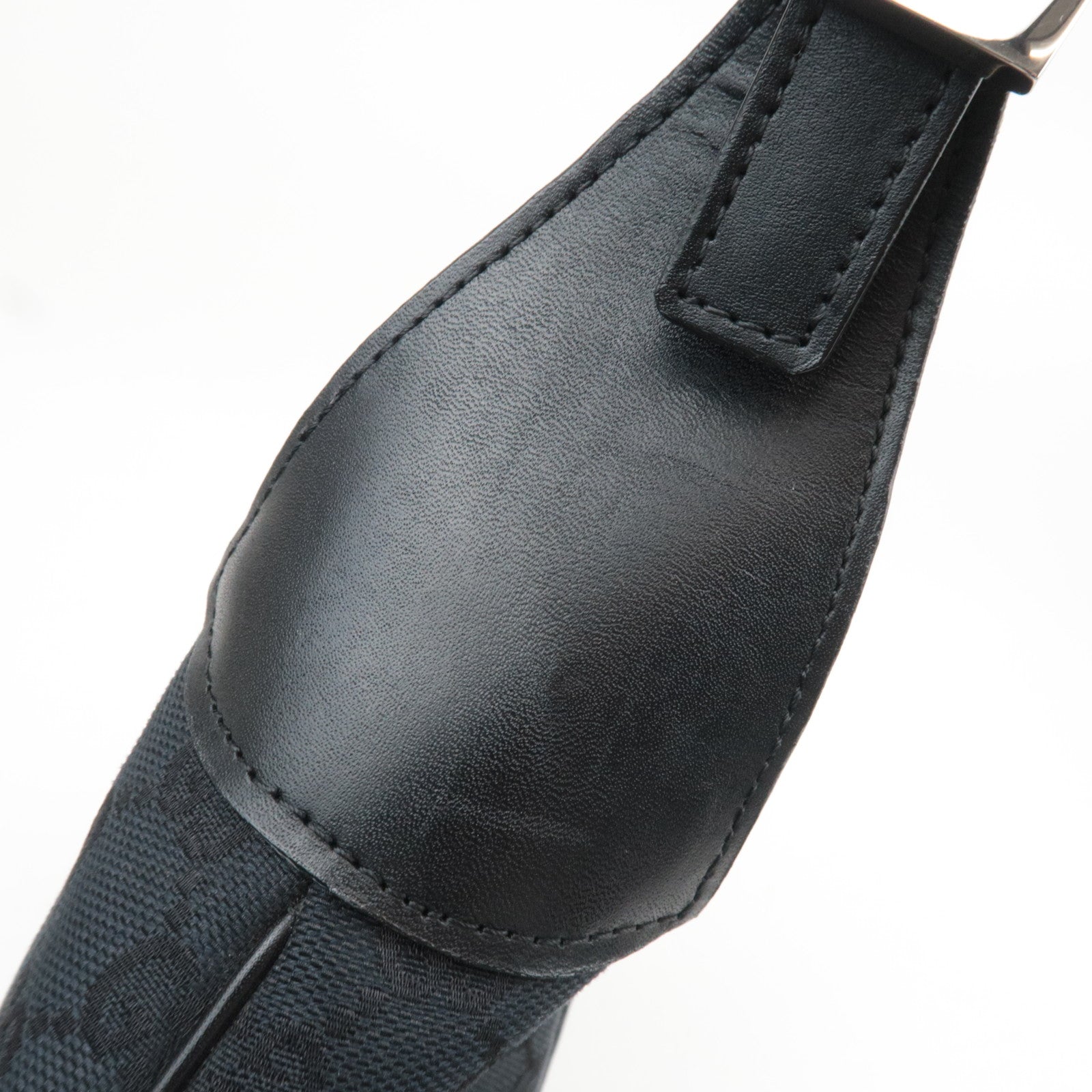 GUCCI Jackie GG Canvas Shoulder Bag Black 001.3306