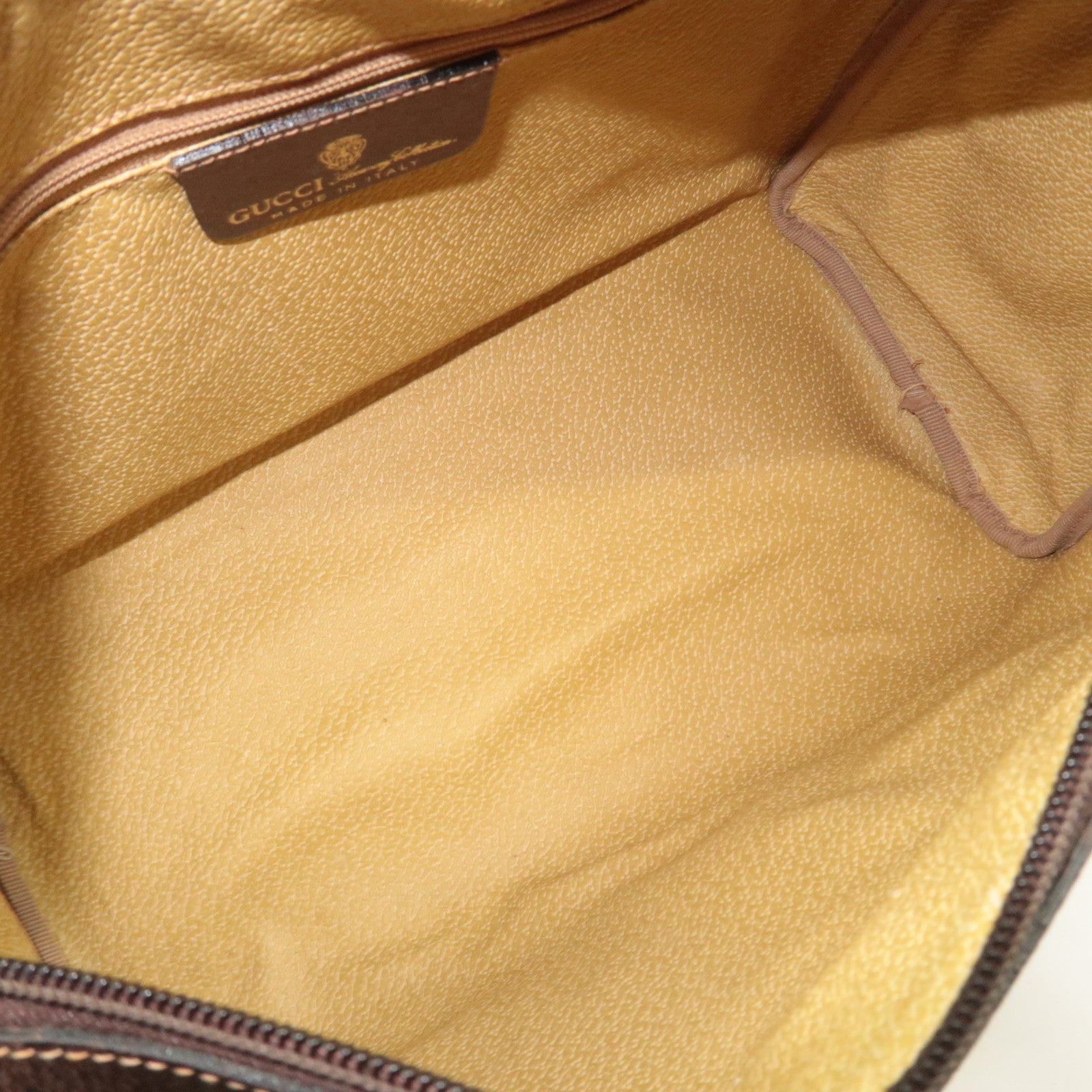 GUCCI Old Gucci Sherry Boston Bag 20.001.301