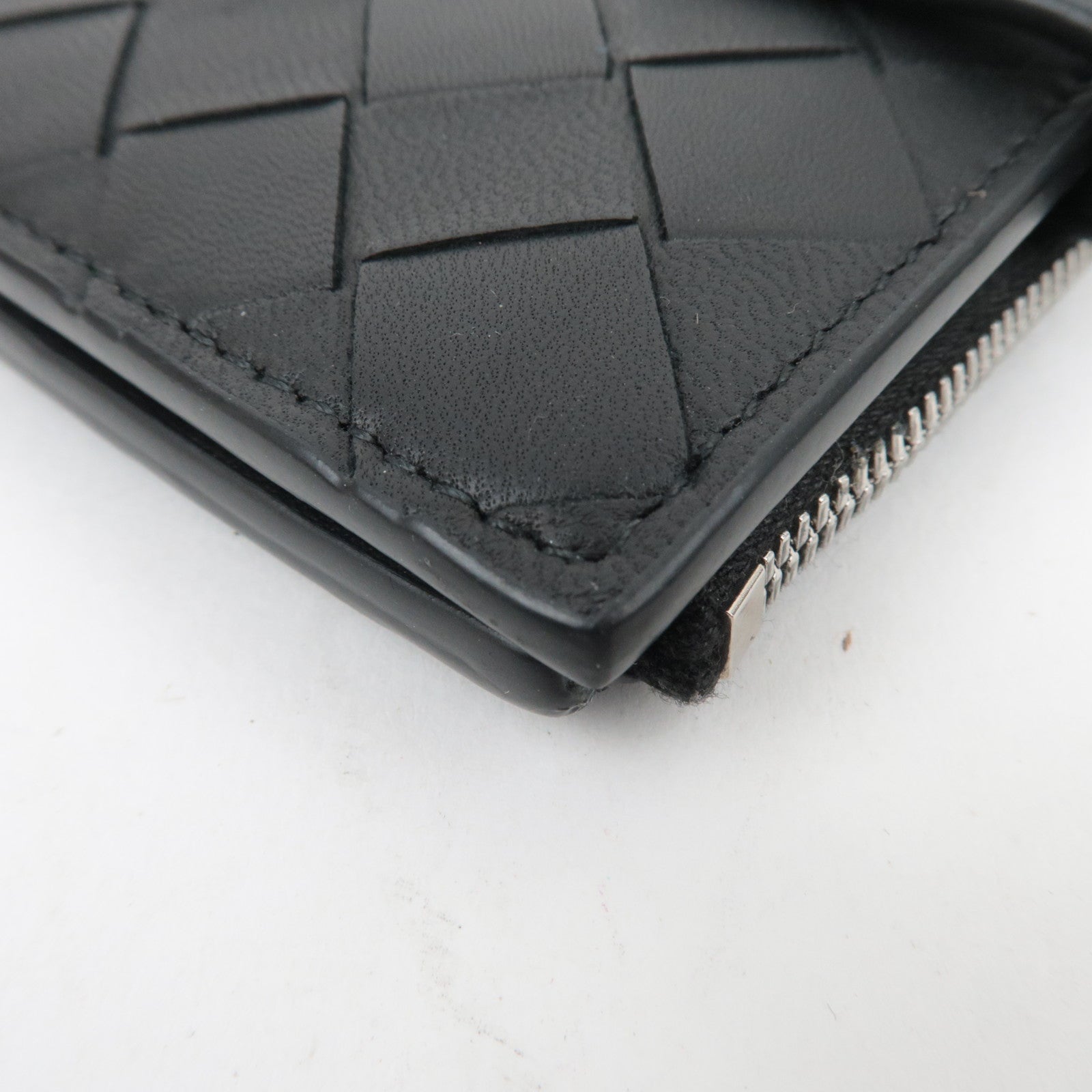 BOTTEGA VENETA Intrecciato Leather Wallet Black