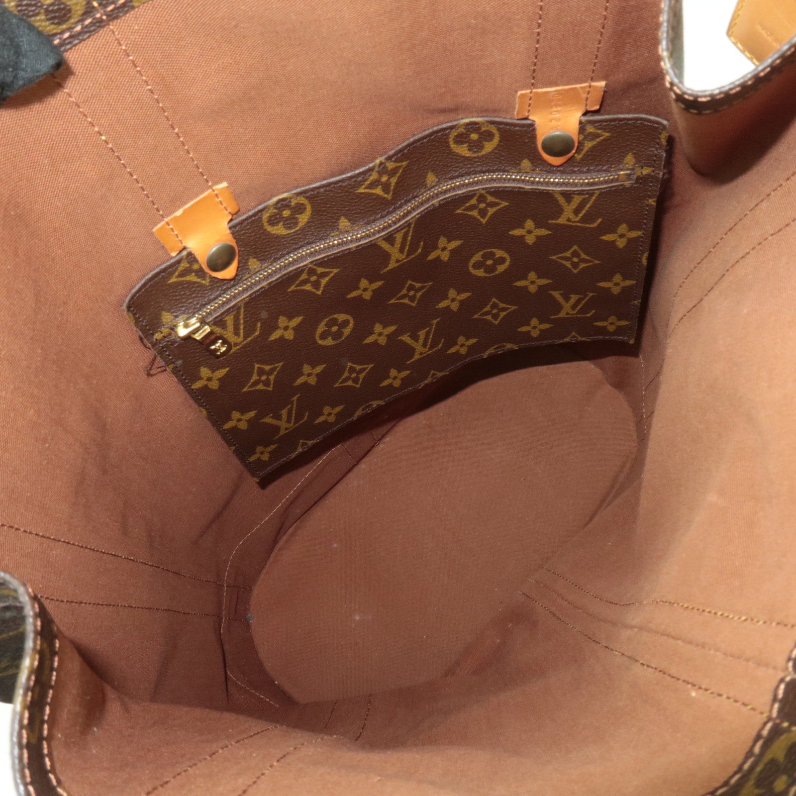 Louis Vuitton Monogram Randonnee GM Shoulder Bag M42244