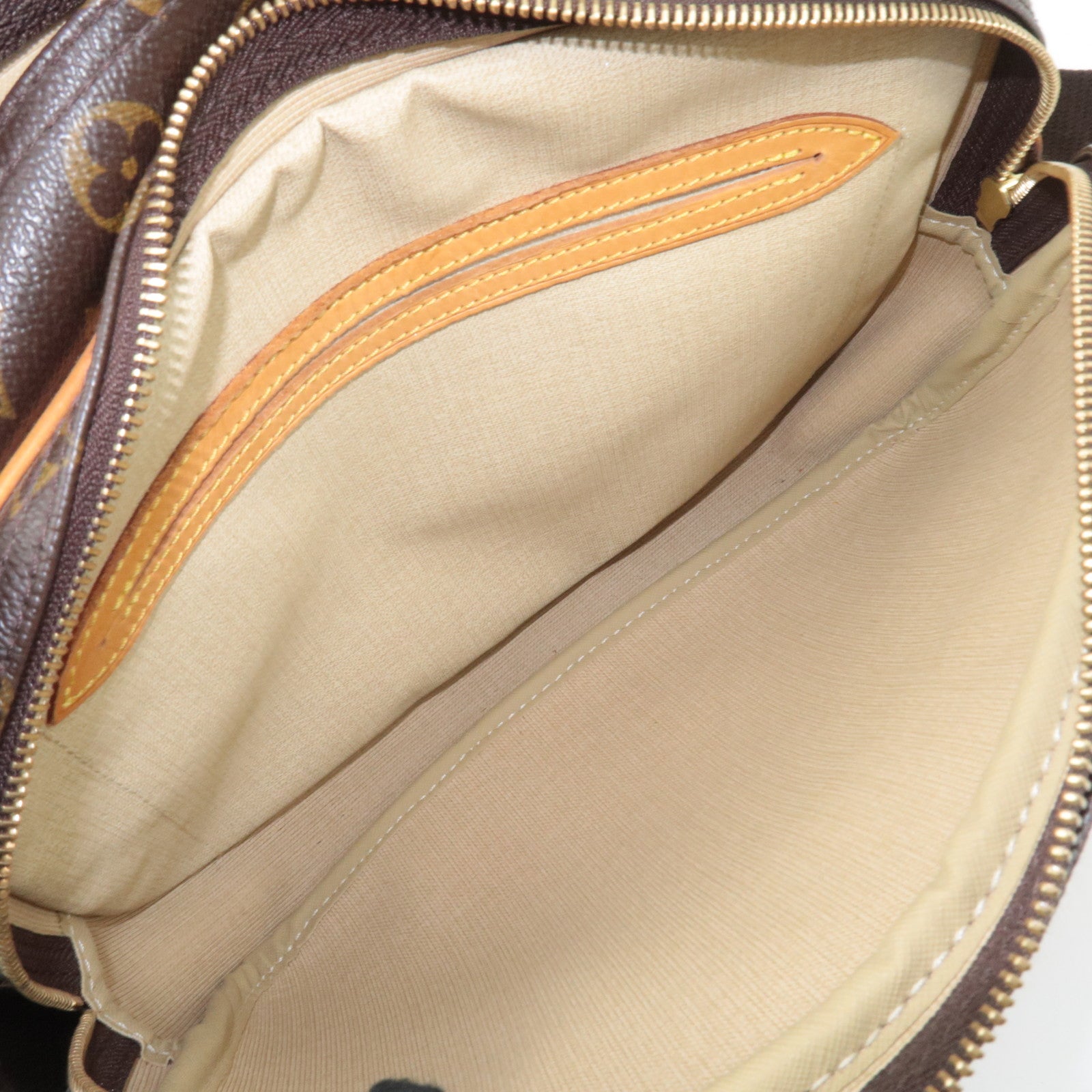 Louis Vuitton Monogram Reporter PM Shoulder Bag M45254
