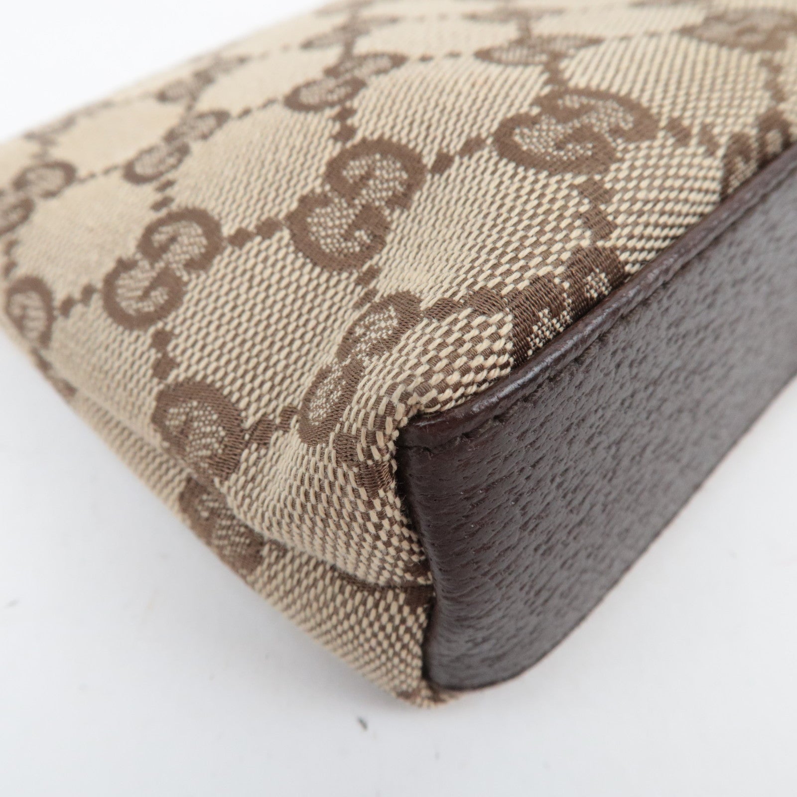 GUCCI GG Canvas Small Pouch  Beige Brown 115237