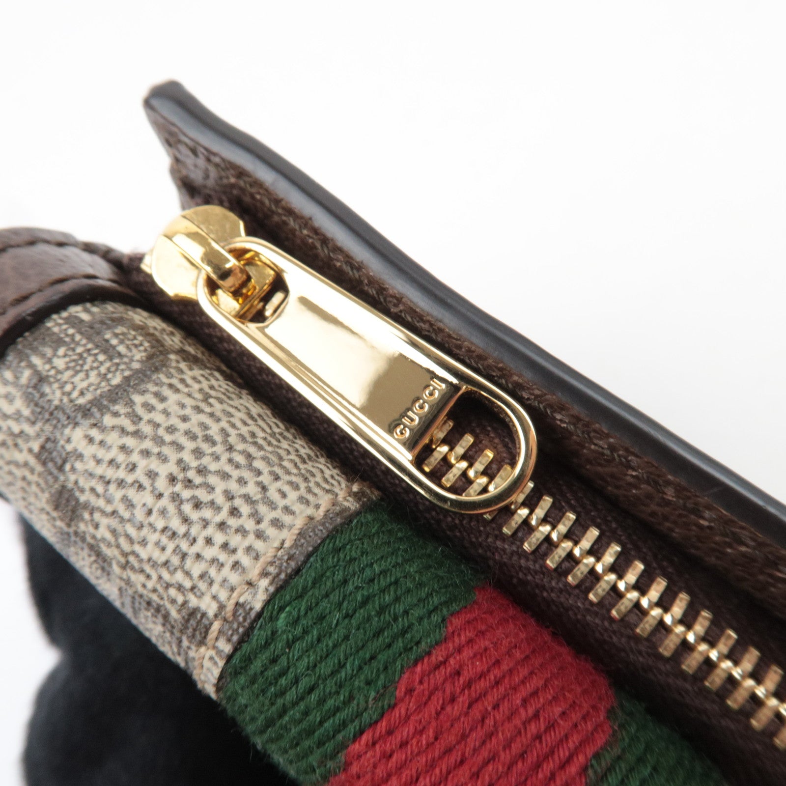 GUCCI Sherry GG Supreme Wallet Beige Brown 735580