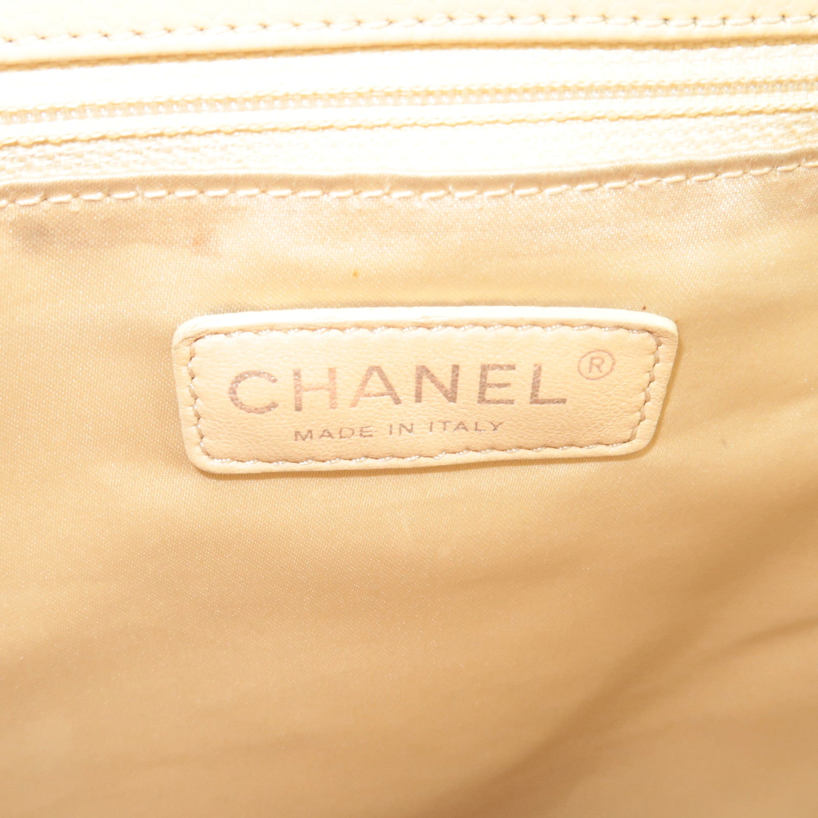CHANEL GST Tote Caviarskin Beige