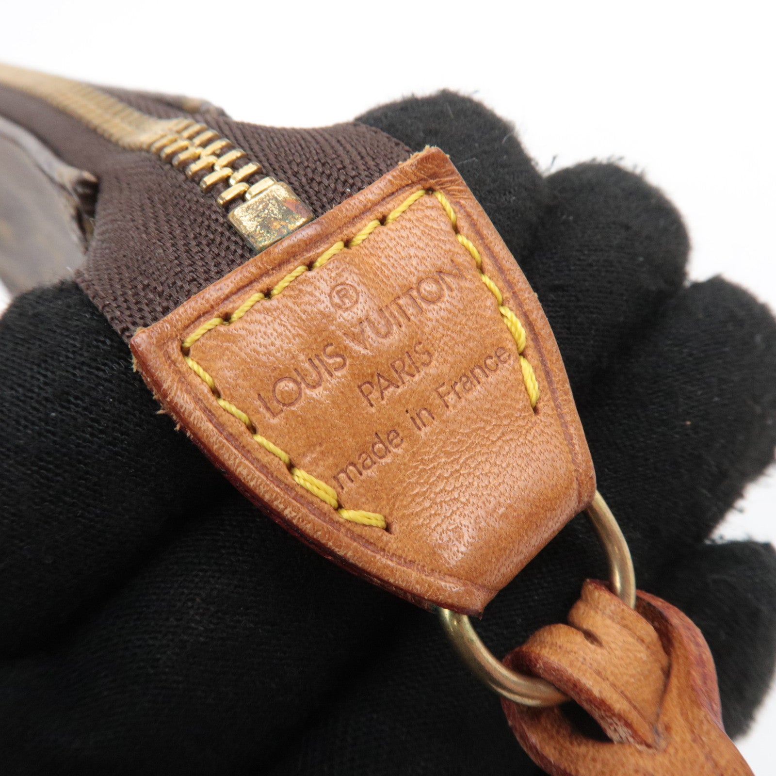 Louis Vuitton Monogram Pochette Accessories Handbag M51980