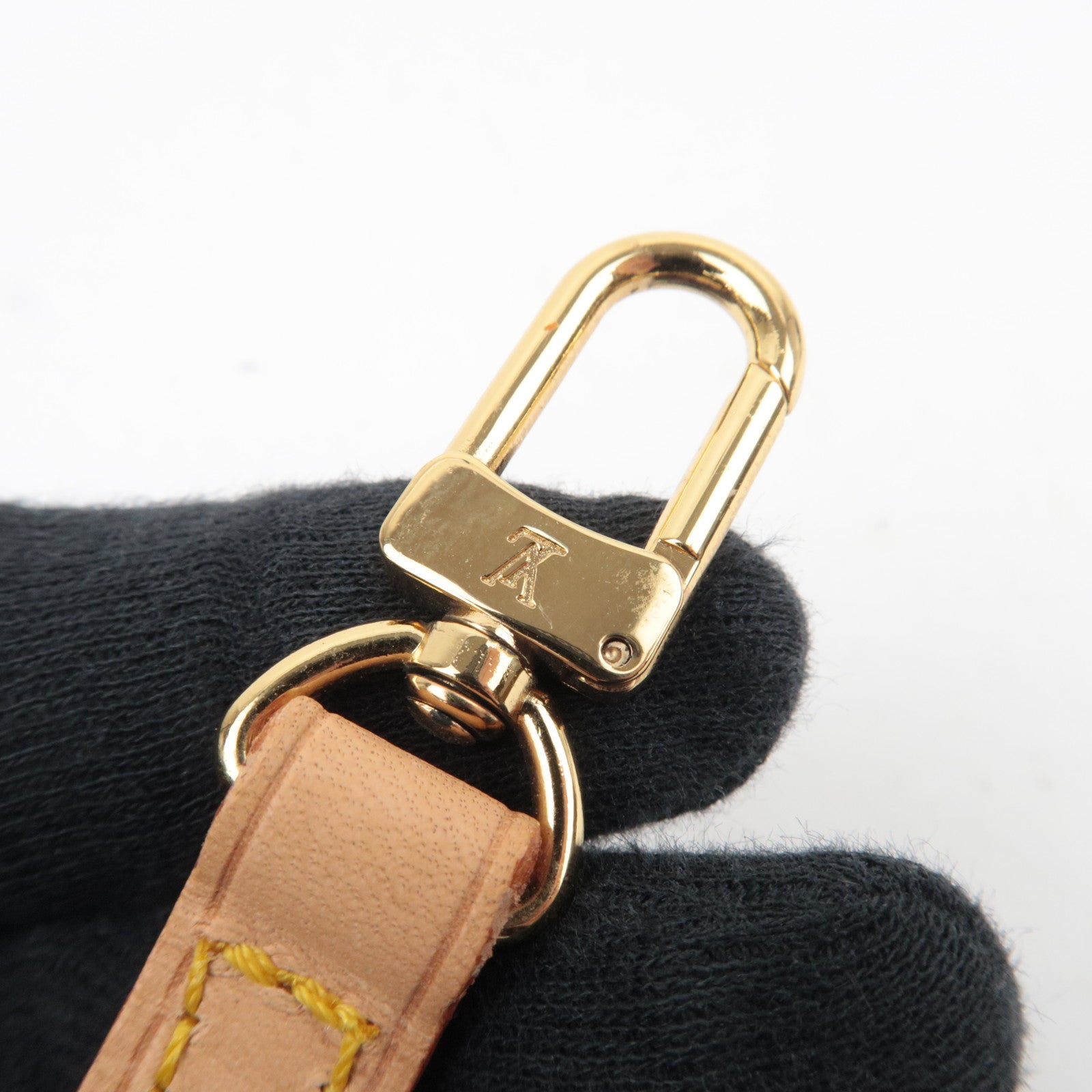 Louis Vuitton Leather Shoulder Strap Beige Full Length 120cm Width 1.2cm J00145
