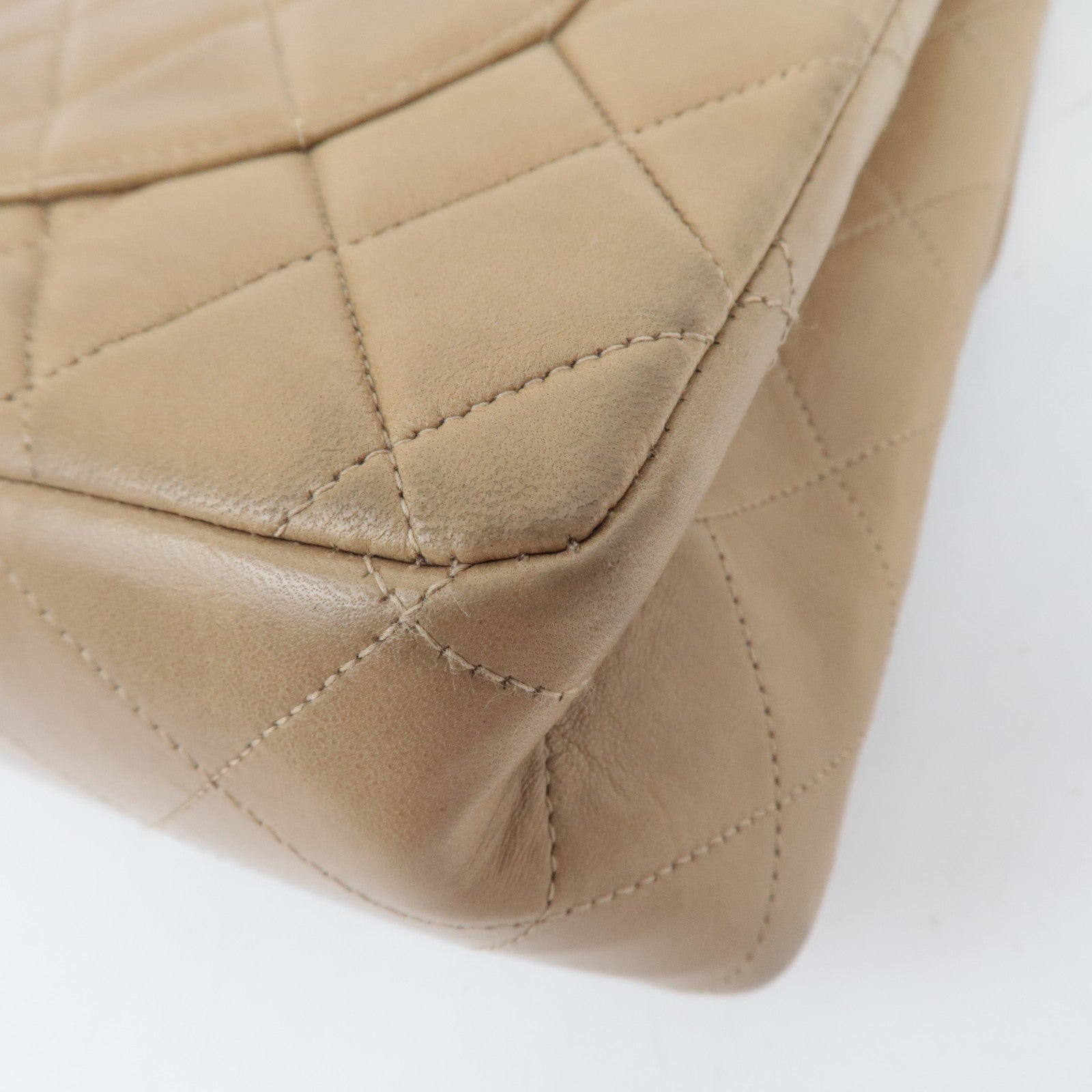 CHANEL Jumbo Matelasse 30 Lambskin Chain Shoulder Bag Beige