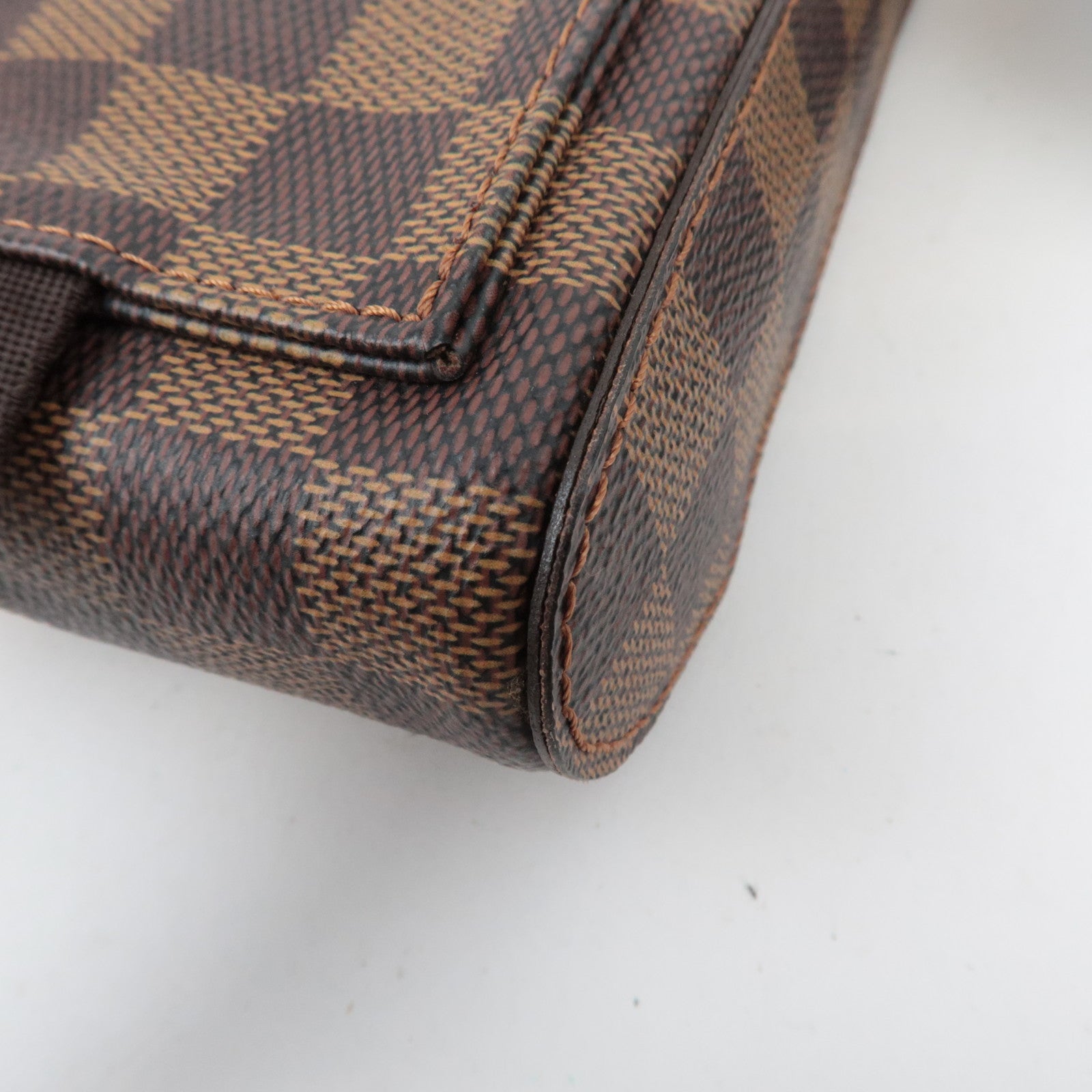 Louis Vuitton Damier Geronimos Body Bag N51994
