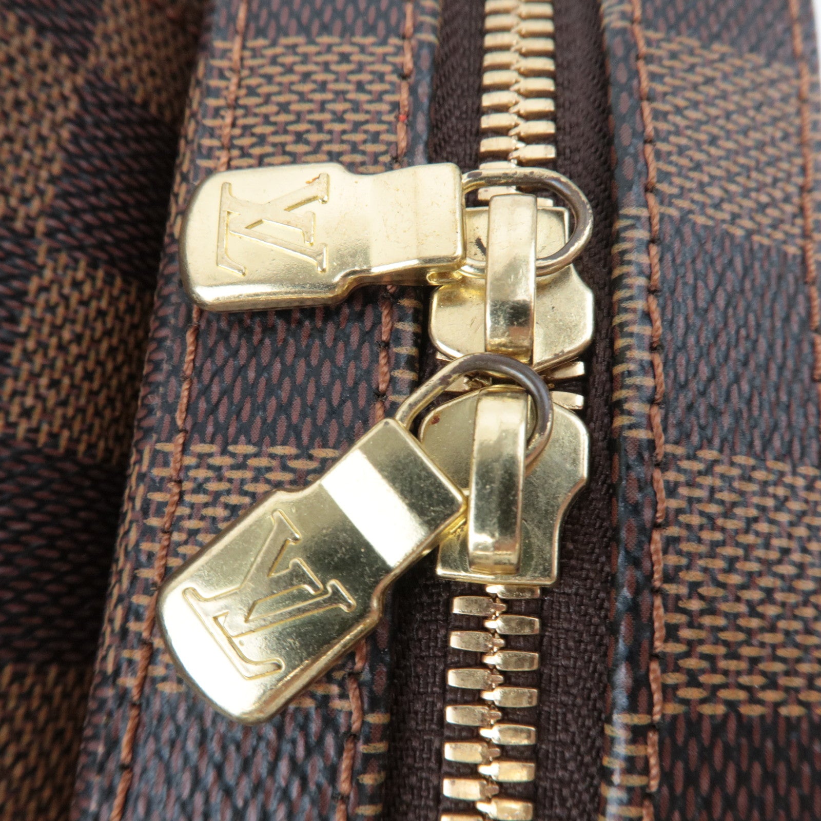 Louis Vuitton Damier Geronimos Body Bag N51994