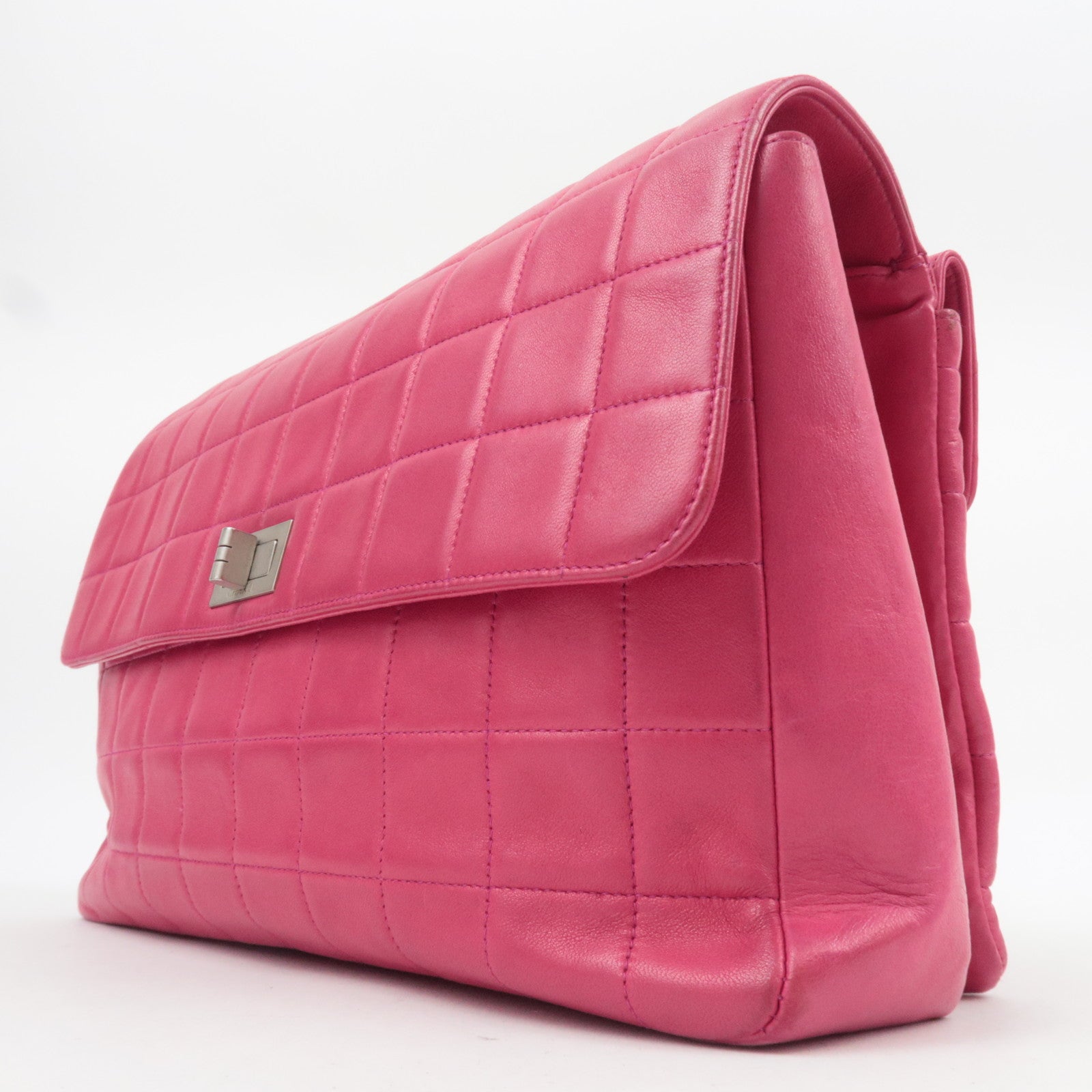 CHANEL 2.55 Chocolate Bar Lambskin Chain Shoulder Bag Pink